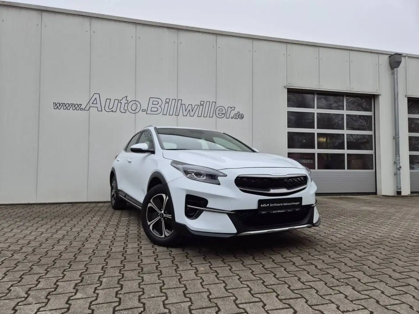 Kia XCeed 1.6 Plug-in Hybrid PHEV (141 PS) Vision Blanc - 2