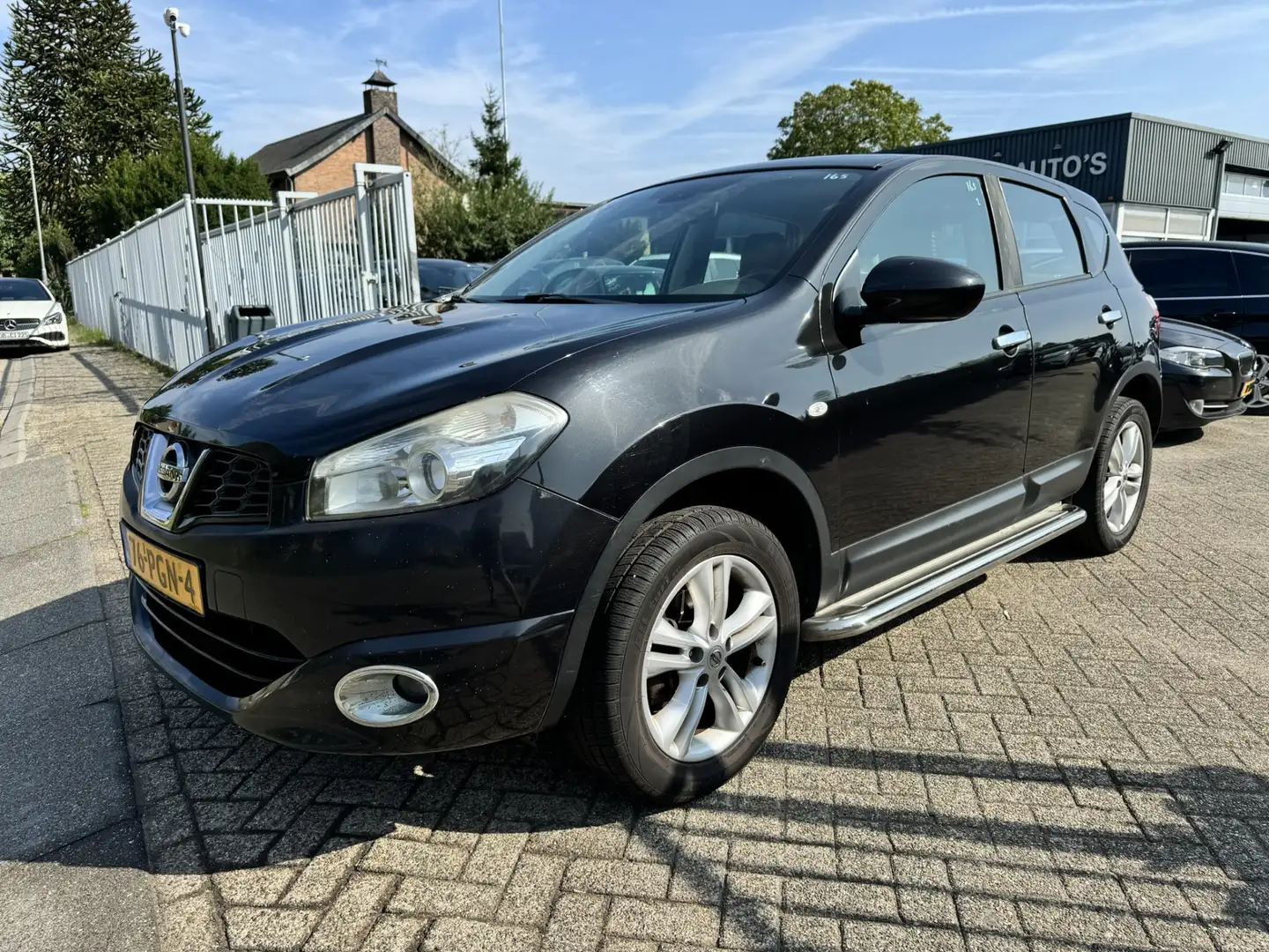 Nissan Qashqai 1.5 DCI ACENTA NAVI/CLIMATE/CRUISE Zwart - 2