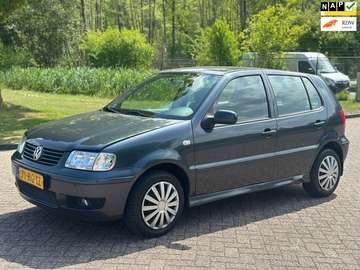 1.4-16V Trendline/AUTOMAAT