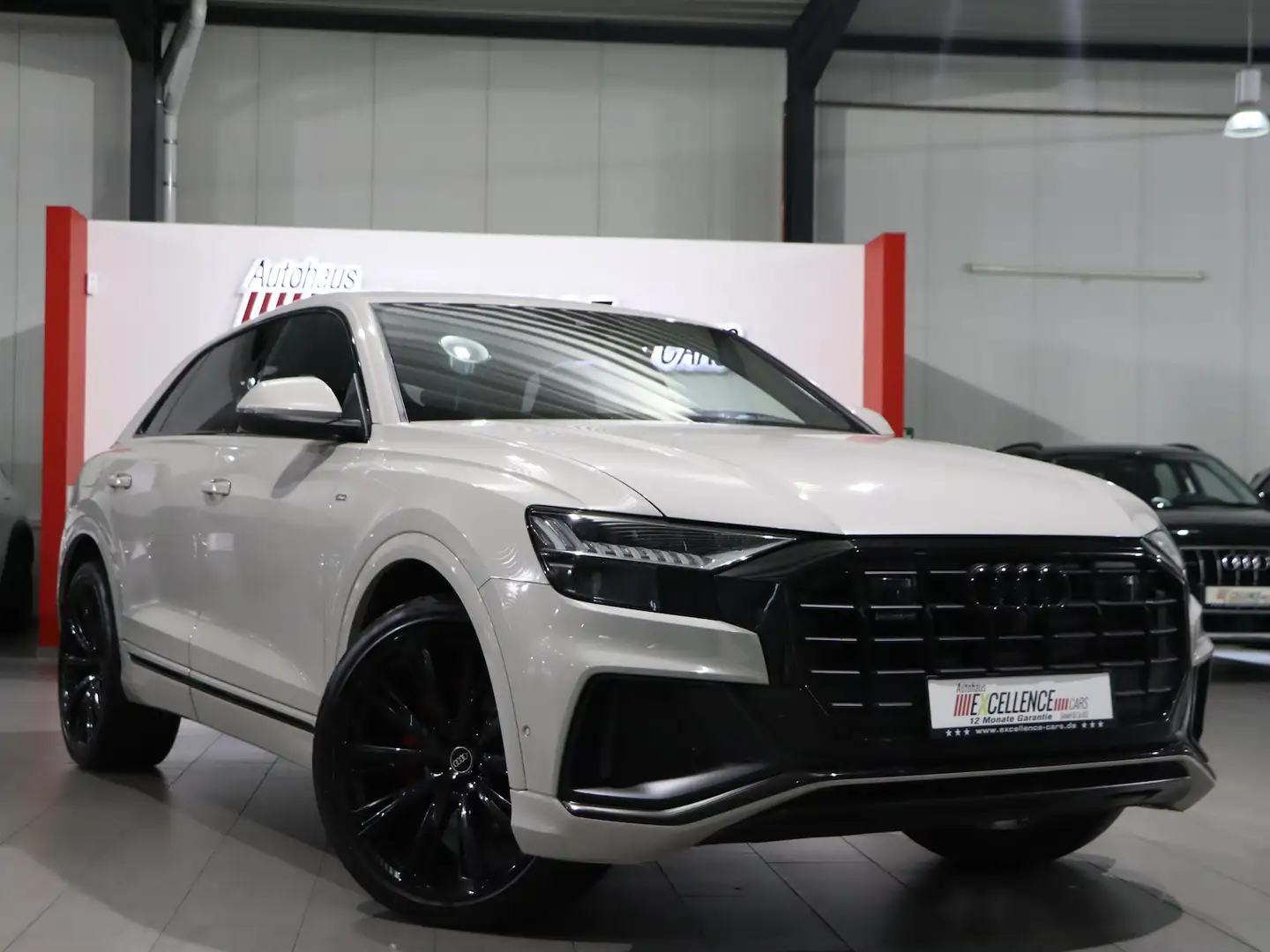 Audi Q8 50 TDI QUATTRO S-LINE SPORT PLUS BLACK 1A Beige - 2