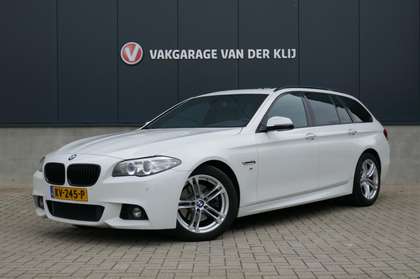 BMW 520 5-serie Touring 520xd M Sport Edition | Pano | Tre