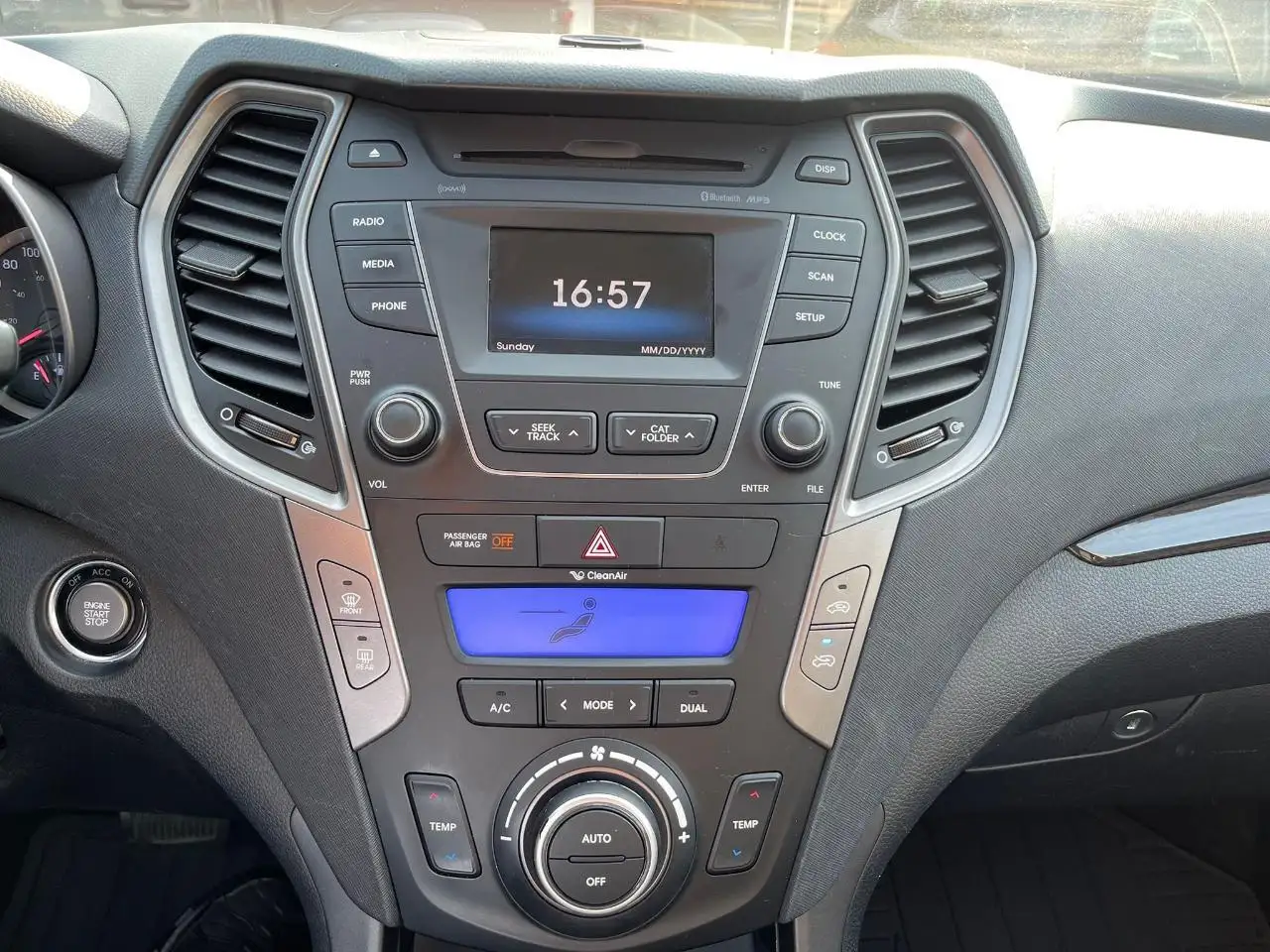 Hyundai SANTA FE снимка Hyundai SANTA FE