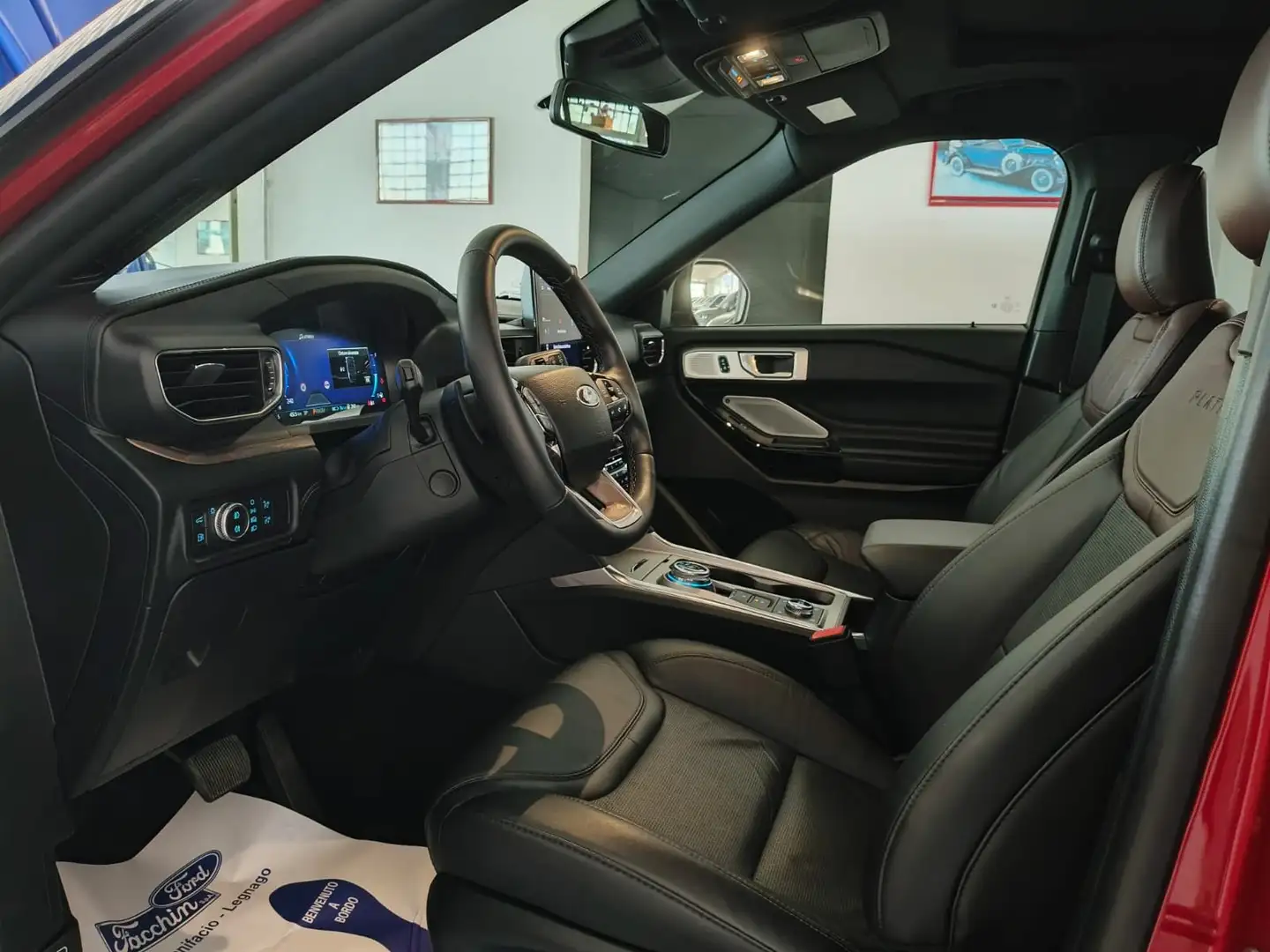 Ford Explorer 3.0 PHEV 457cv Awd PLATINUM Rosso - 2