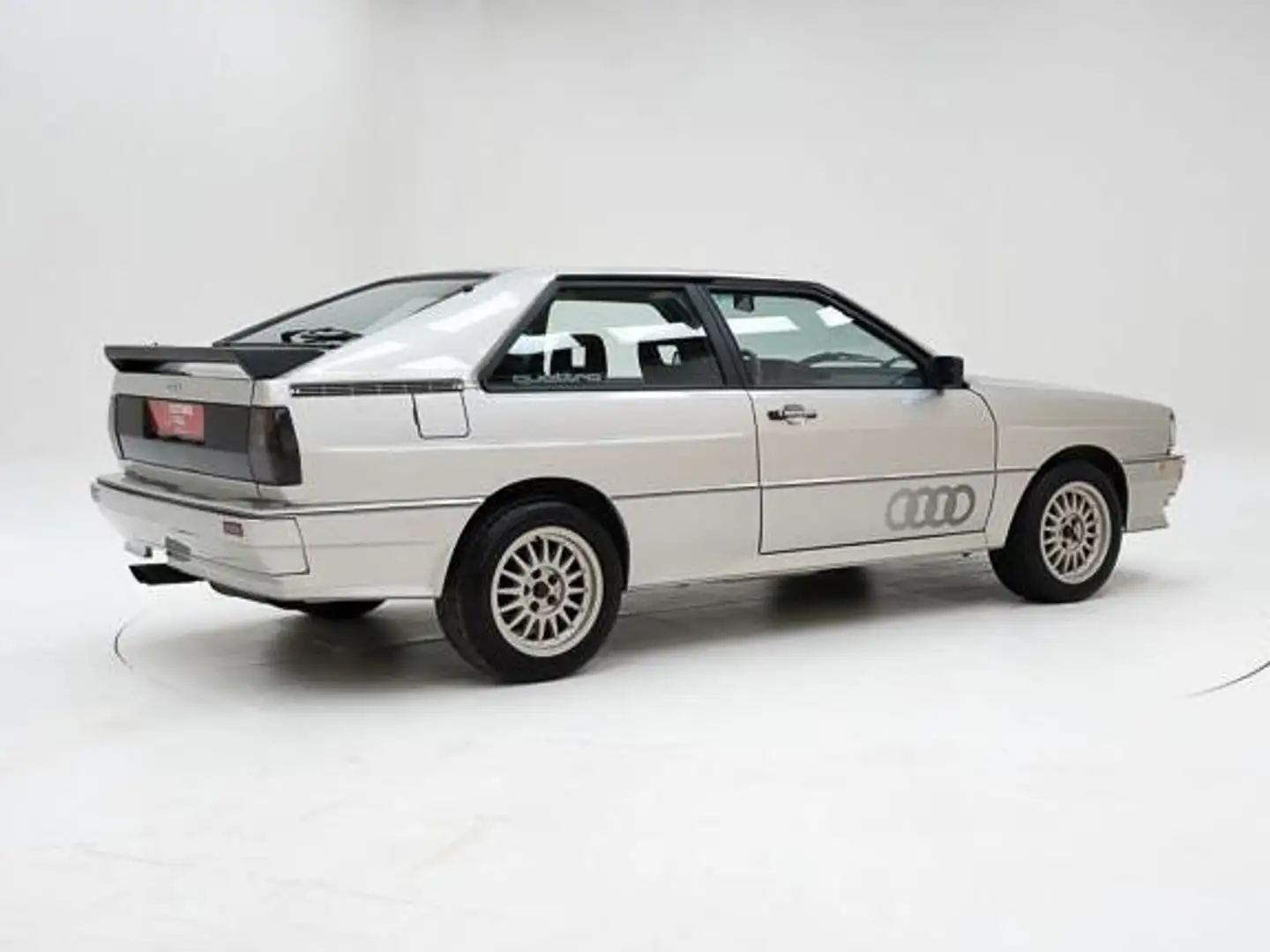 Audi QUATTRO '83 CH01434 Šedá - 2