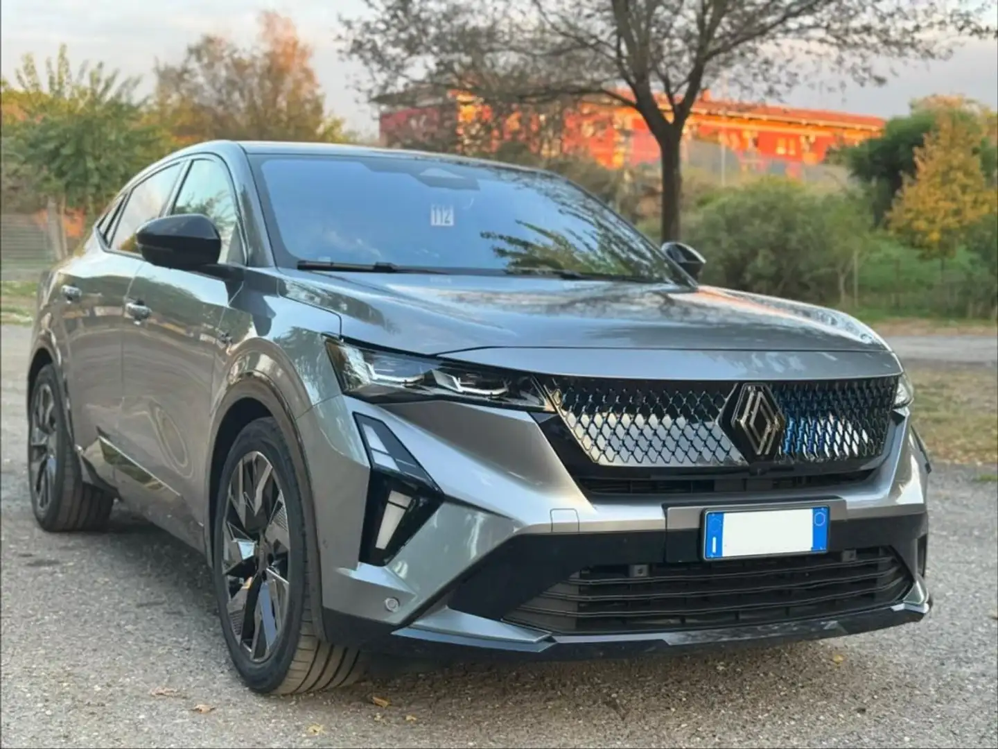 Renault Rafale Full Hybrid E-Tech 200 CV Esprit Alpine Grijs - 2