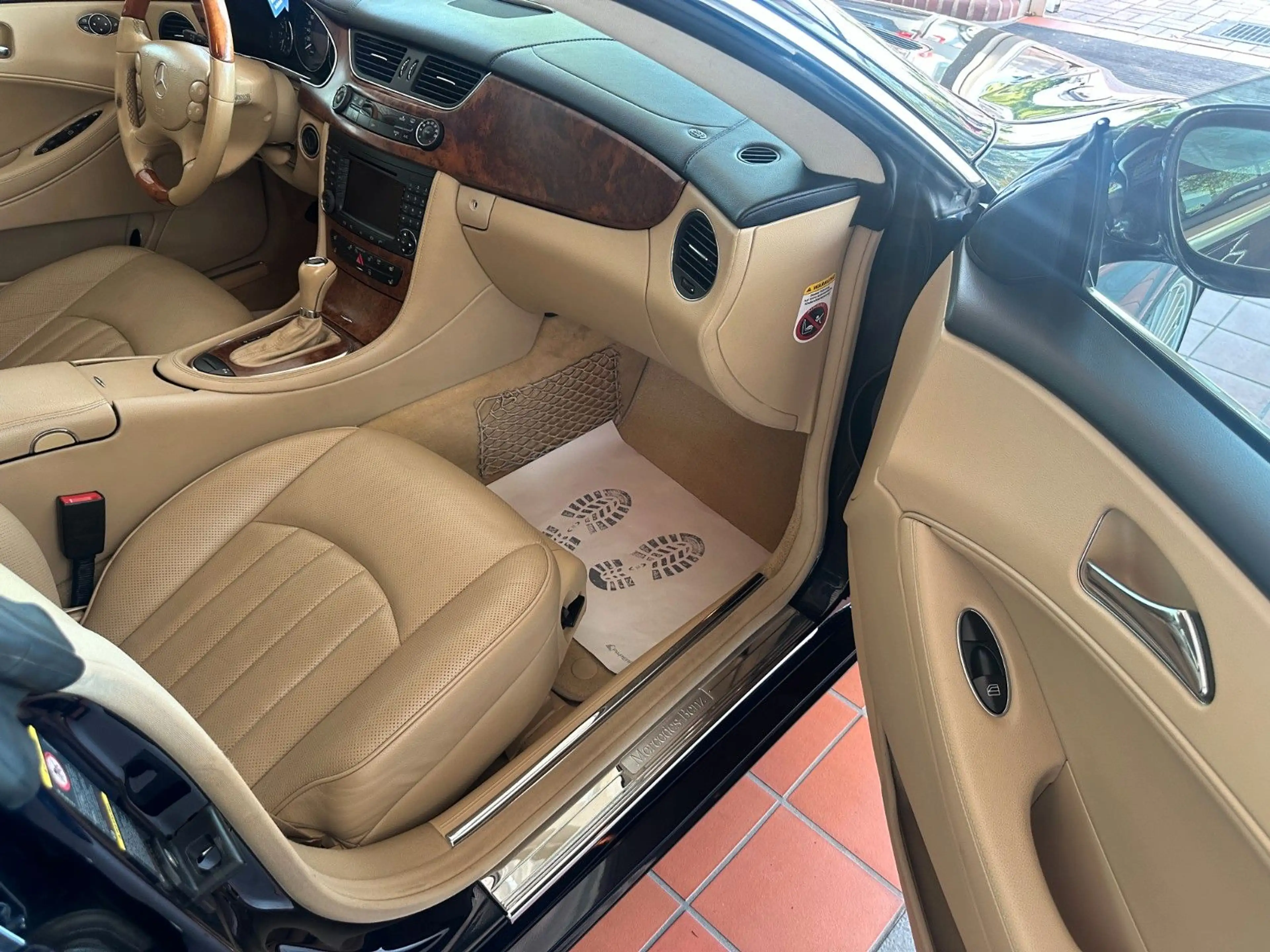 Mercedes-Benz CLS 320 CDI * Beige / TOP * — photo 8