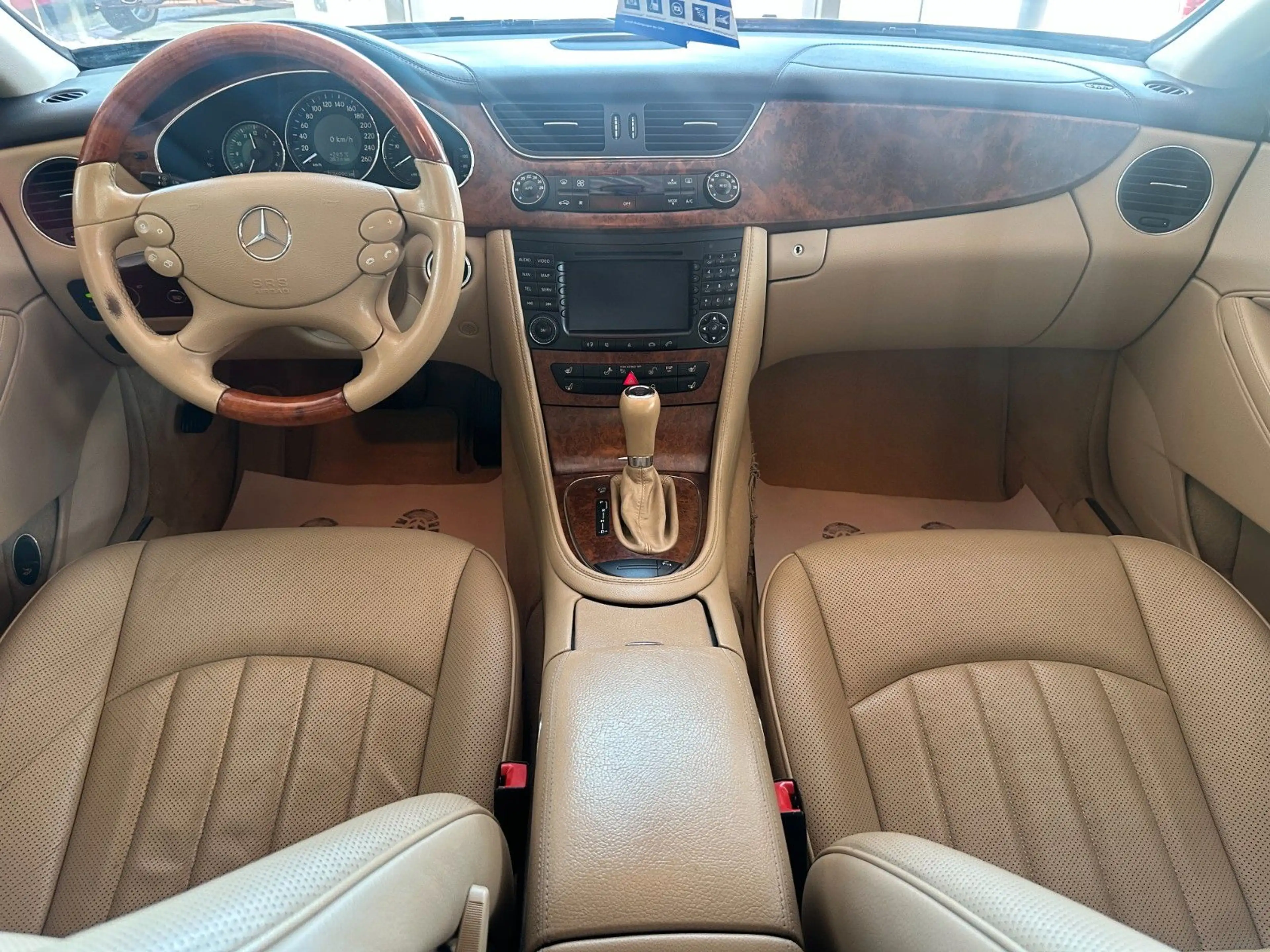 Mercedes-Benz CLS 320 CDI * Beige / TOP * — photo 7