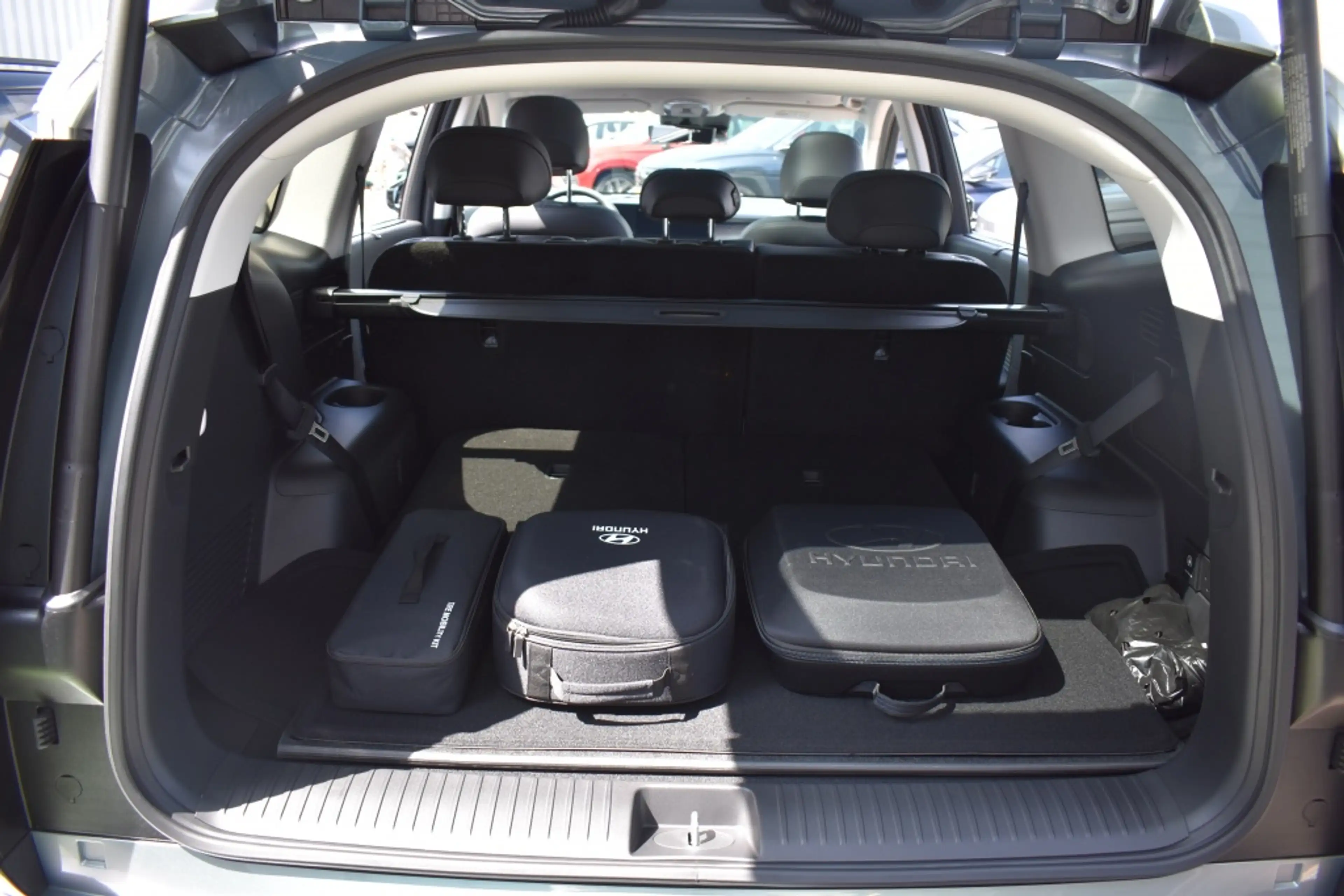 Hyundai IONIQ 9 110.3 kWh Connect+ 7Zits Incl. €5.000,- WK Korting — photo 15