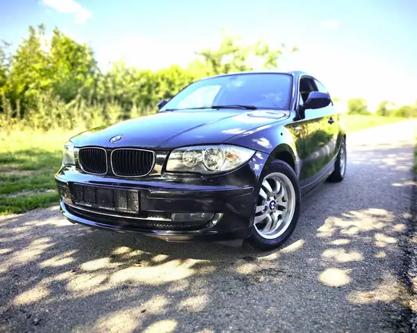 BMW 118 i E81 Coupe Sportlenkrad Klimaautom LCI