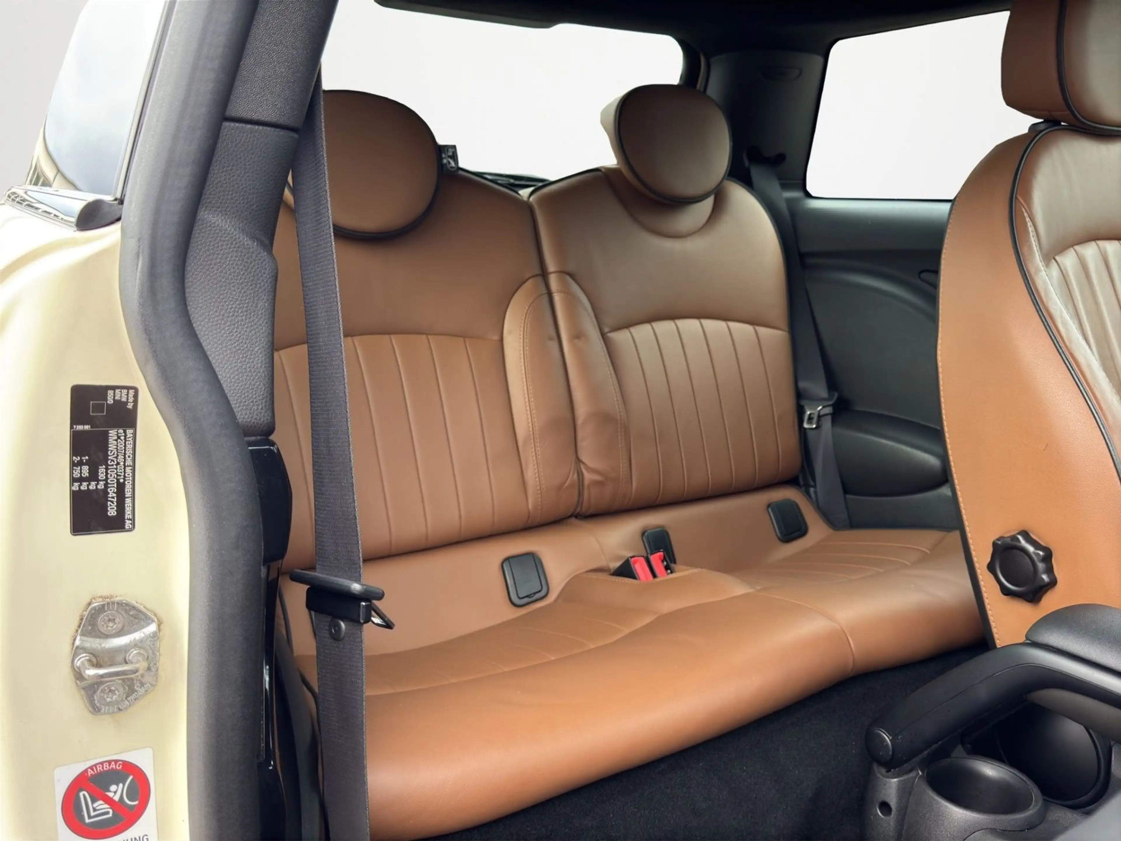 MINI Cooper S 1.6 AUTO.  LEDER NAVI SZH PDC ALU BT — photo 10