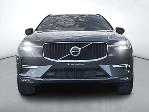 2022 Volvo XC60 B6 MOMENTUM // PREMIUM PACK — снимка 2