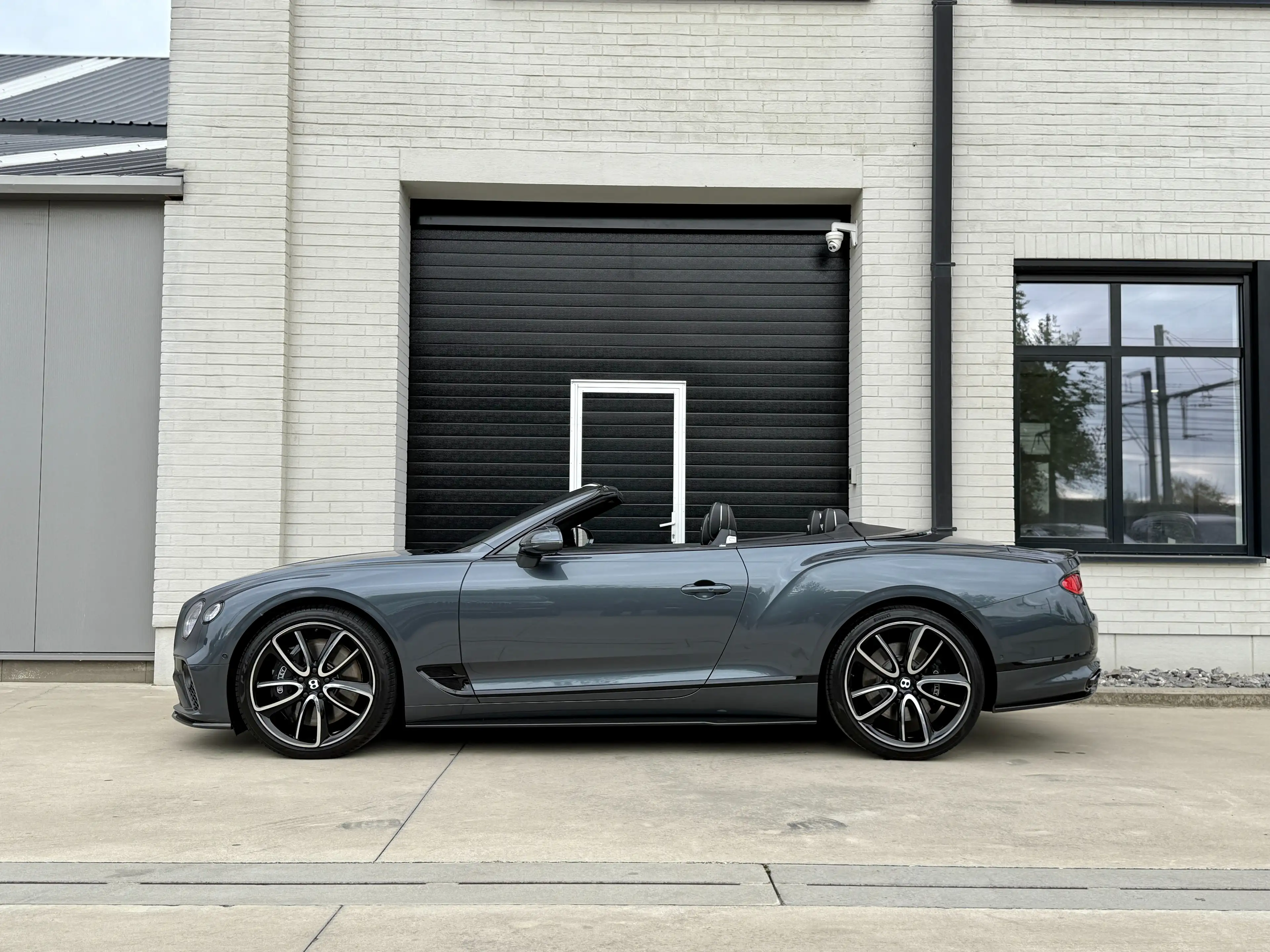 Bentley Continental GTC V8 " MULLINER / CARBON PACKAGE " — photo 9