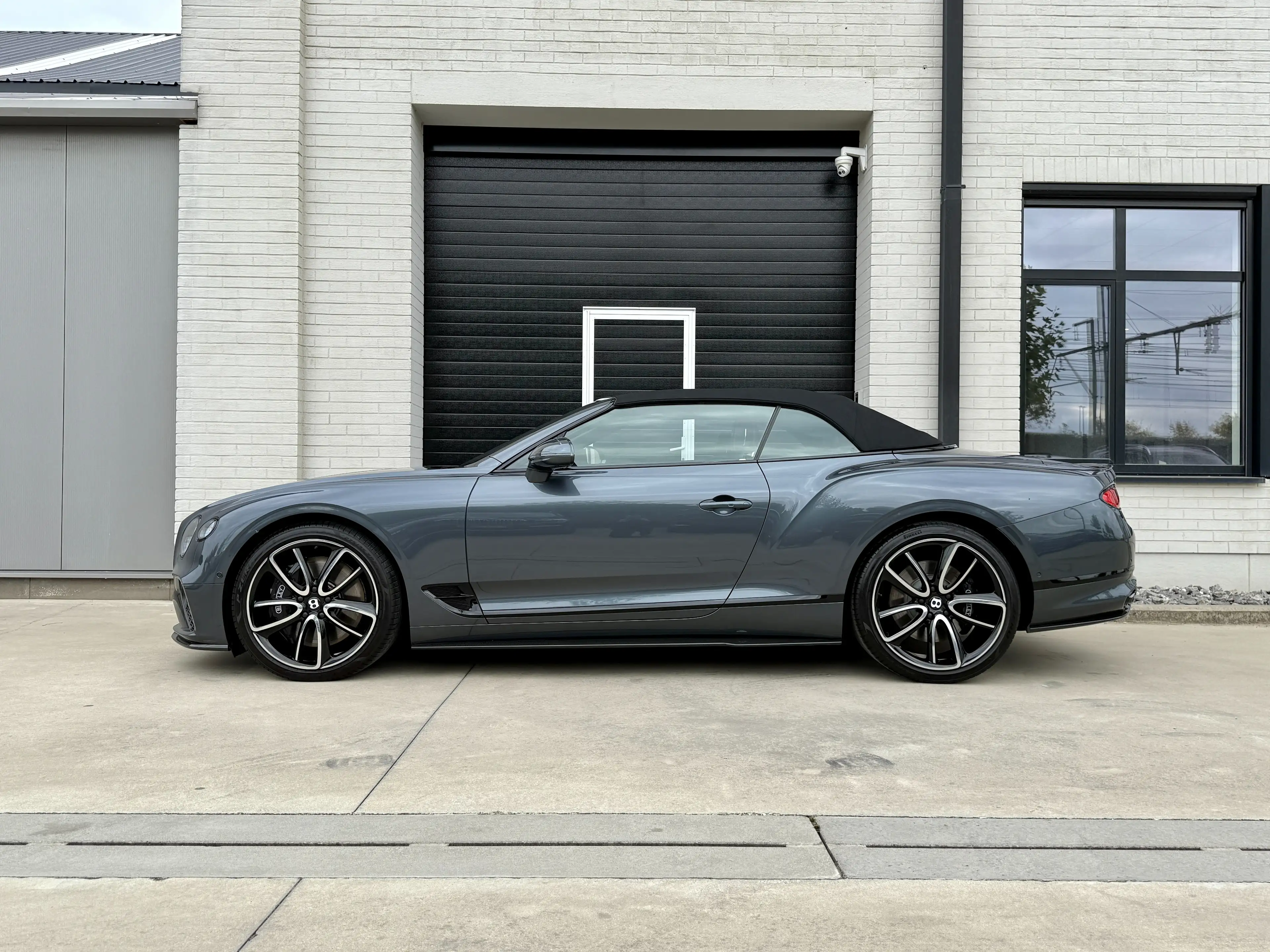 Bentley Continental GTC V8 " MULLINER / CARBON PACKAGE " — photo 10