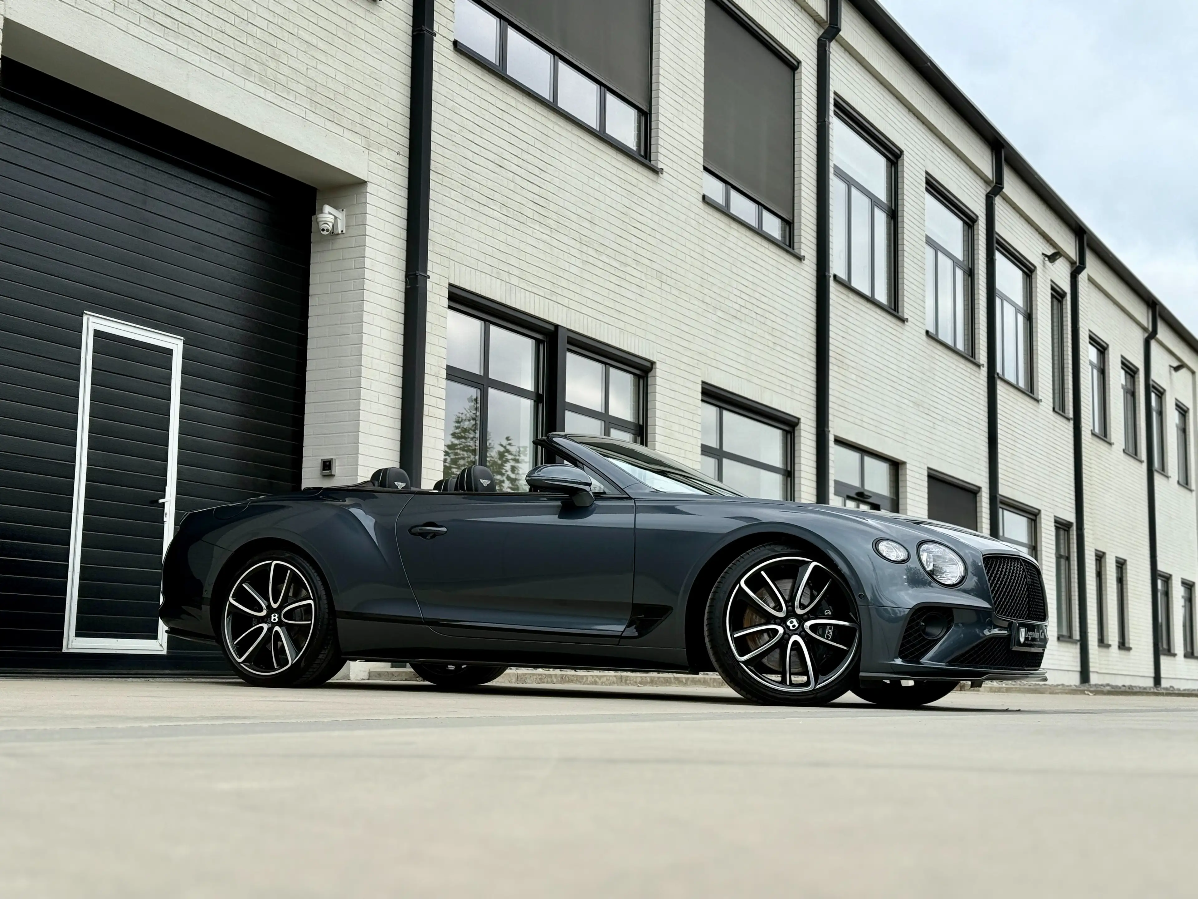 Bentley Continental GTC V8 " MULLINER / CARBON PACKAGE " — photo 3