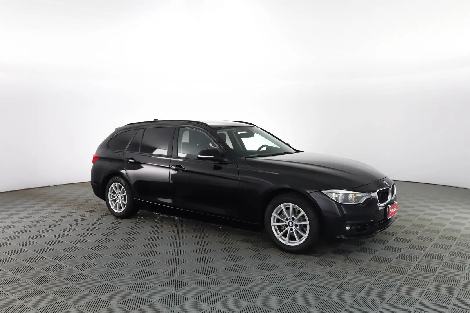 BMW 318 i Touring Business Advantage aut. Nero - 2