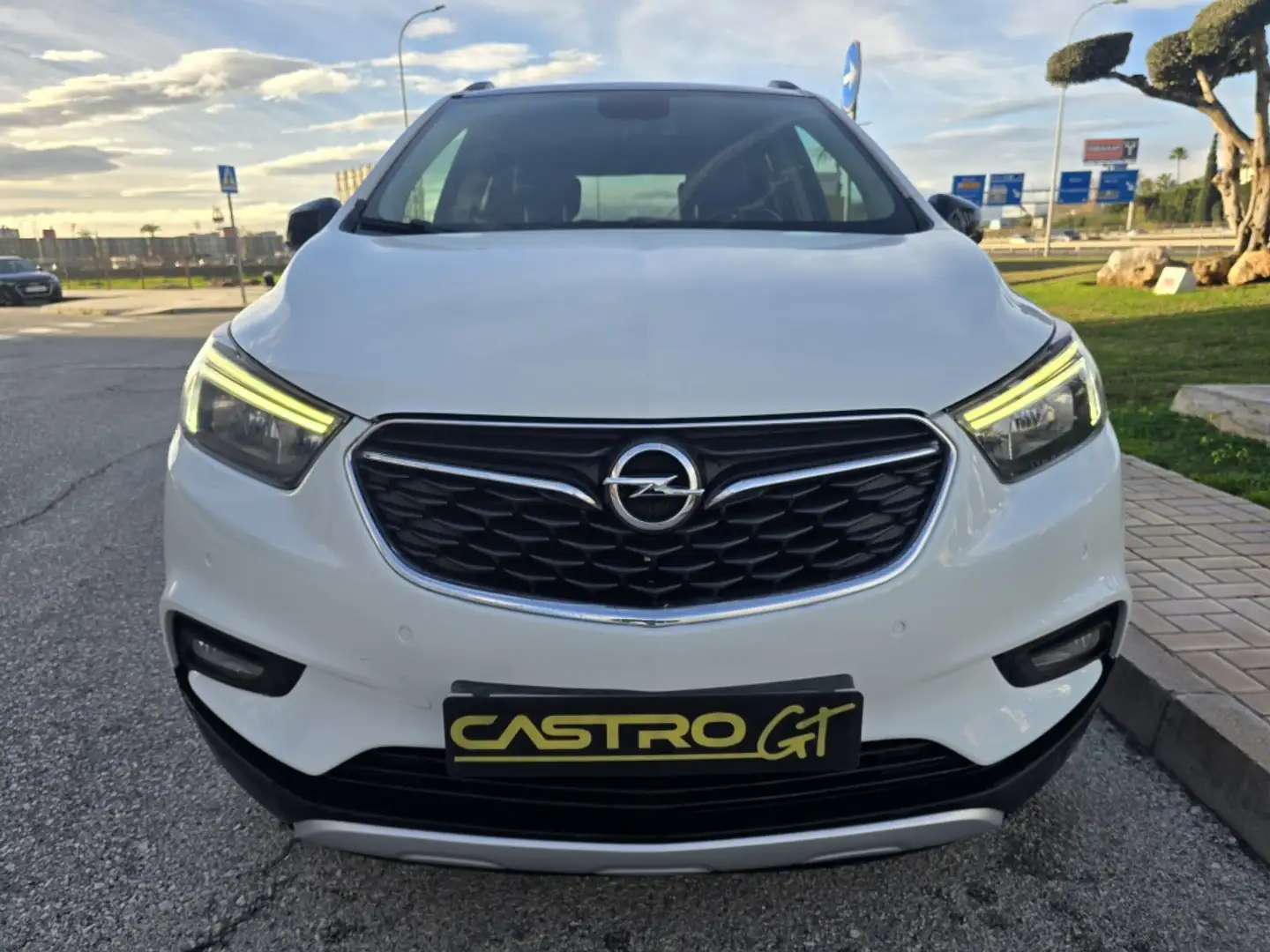 Opel Mokka X 1.6CDTi S&S Color Edition 4x2 Blanc - 2