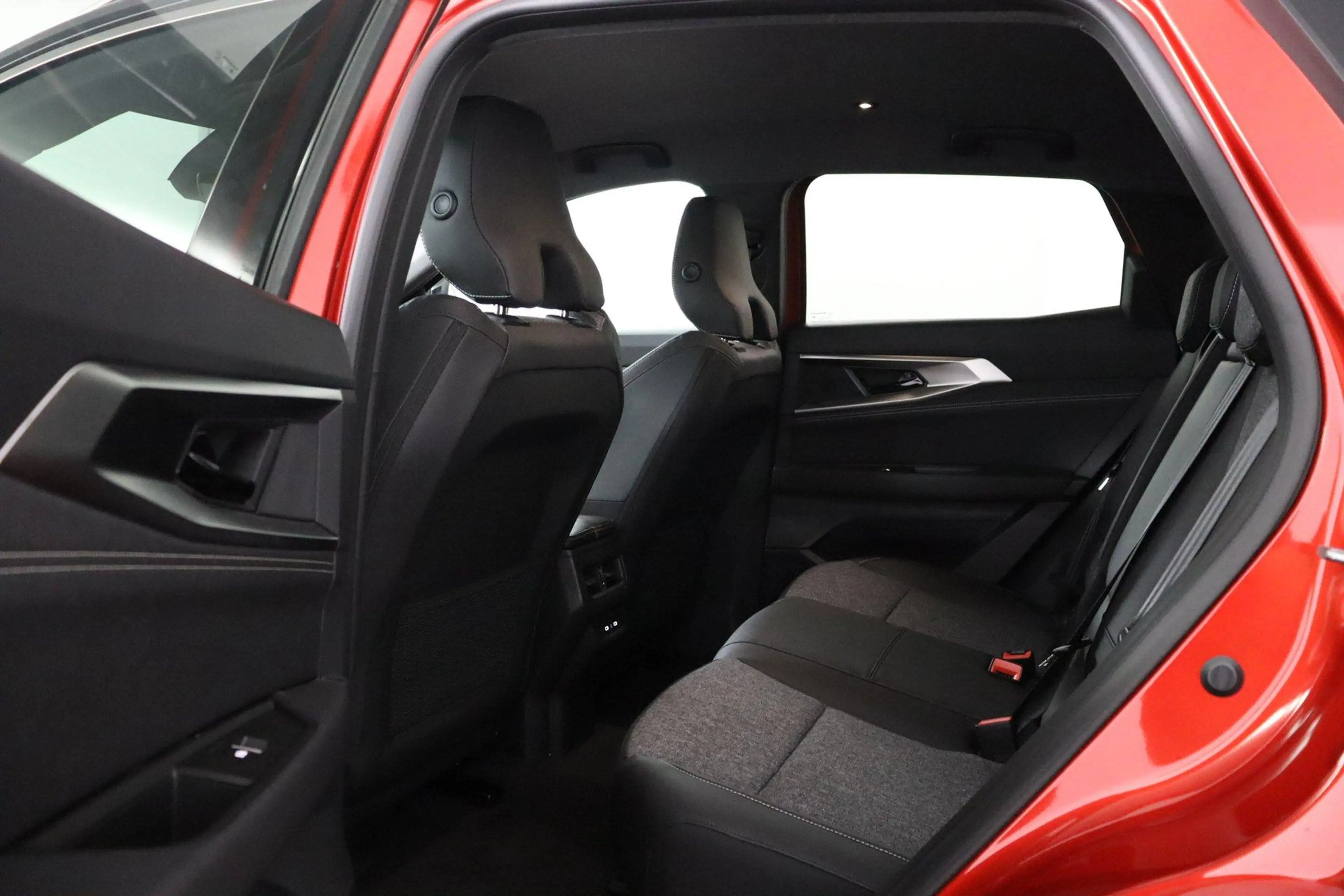 Renault Austral techno full hybrid E-Tech 200 | Pack Comfort | — photo 14
