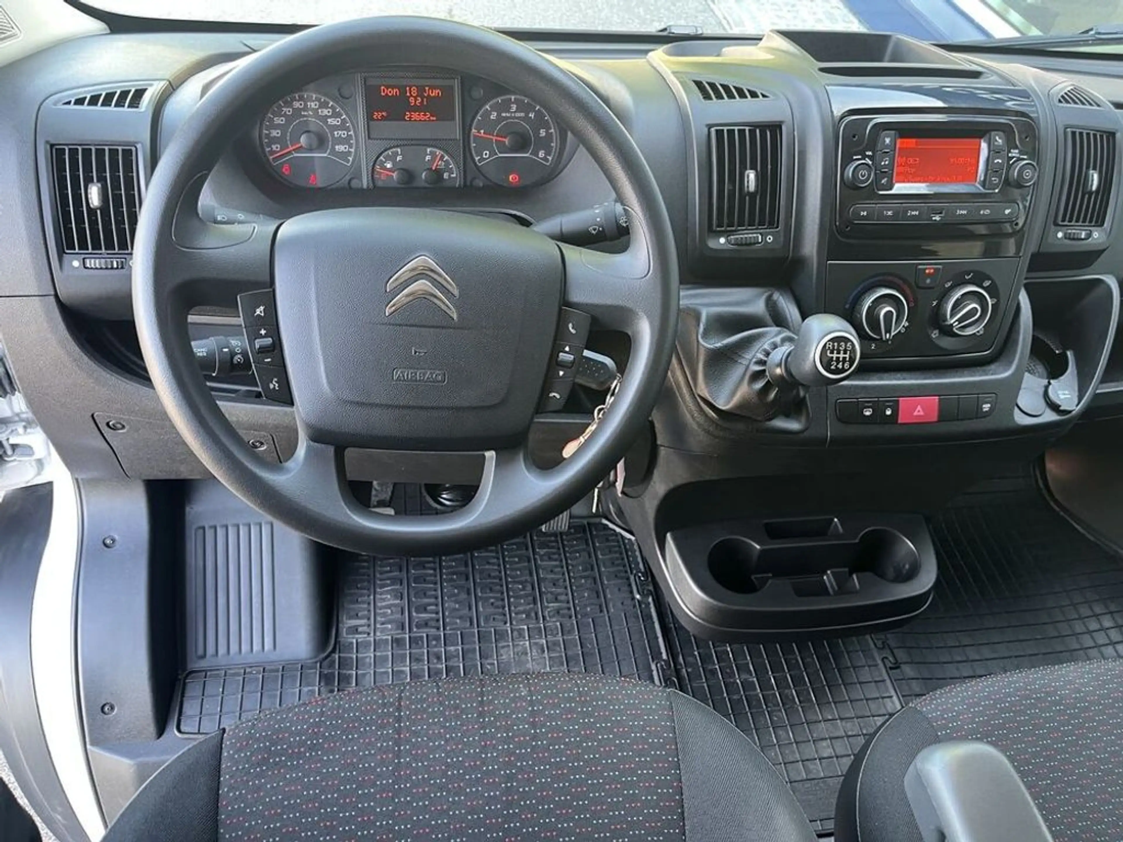 Citroen Jumper 35 L4H3 Heavy BlueHDi165 Klima PDC Bluetoot — photo 9