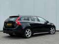 Volvo V60 2.0T Momentum Automaat NAP Blis PDC Trekhaak Navi Zwart - thumbnail 2