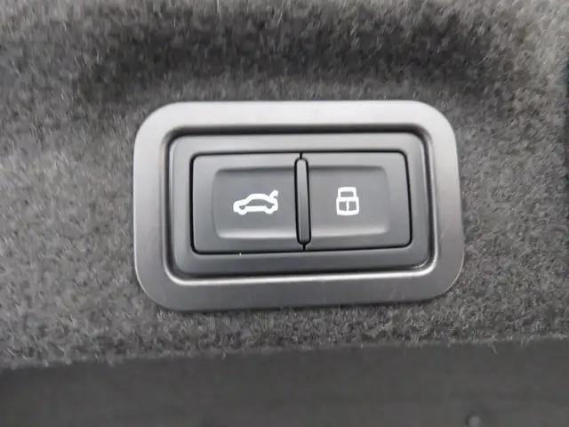 Audi A6 Limousine e-hybrid quattro 220 kW Ansicht 9