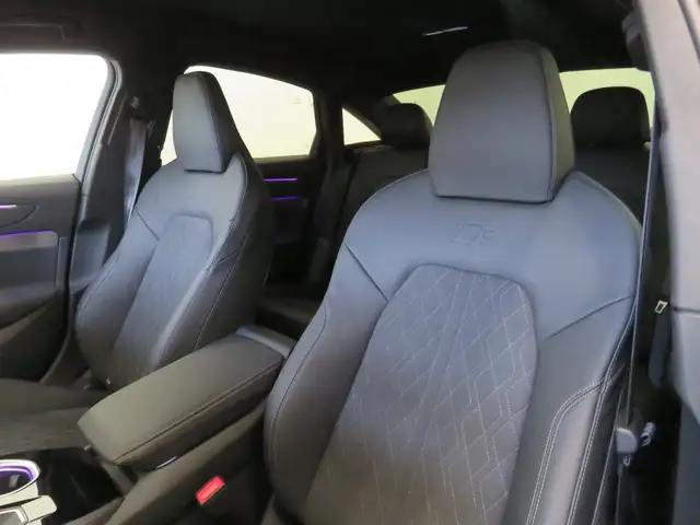 Audi A6 Limousine e-hybrid quattro 220 kW Ansicht 7