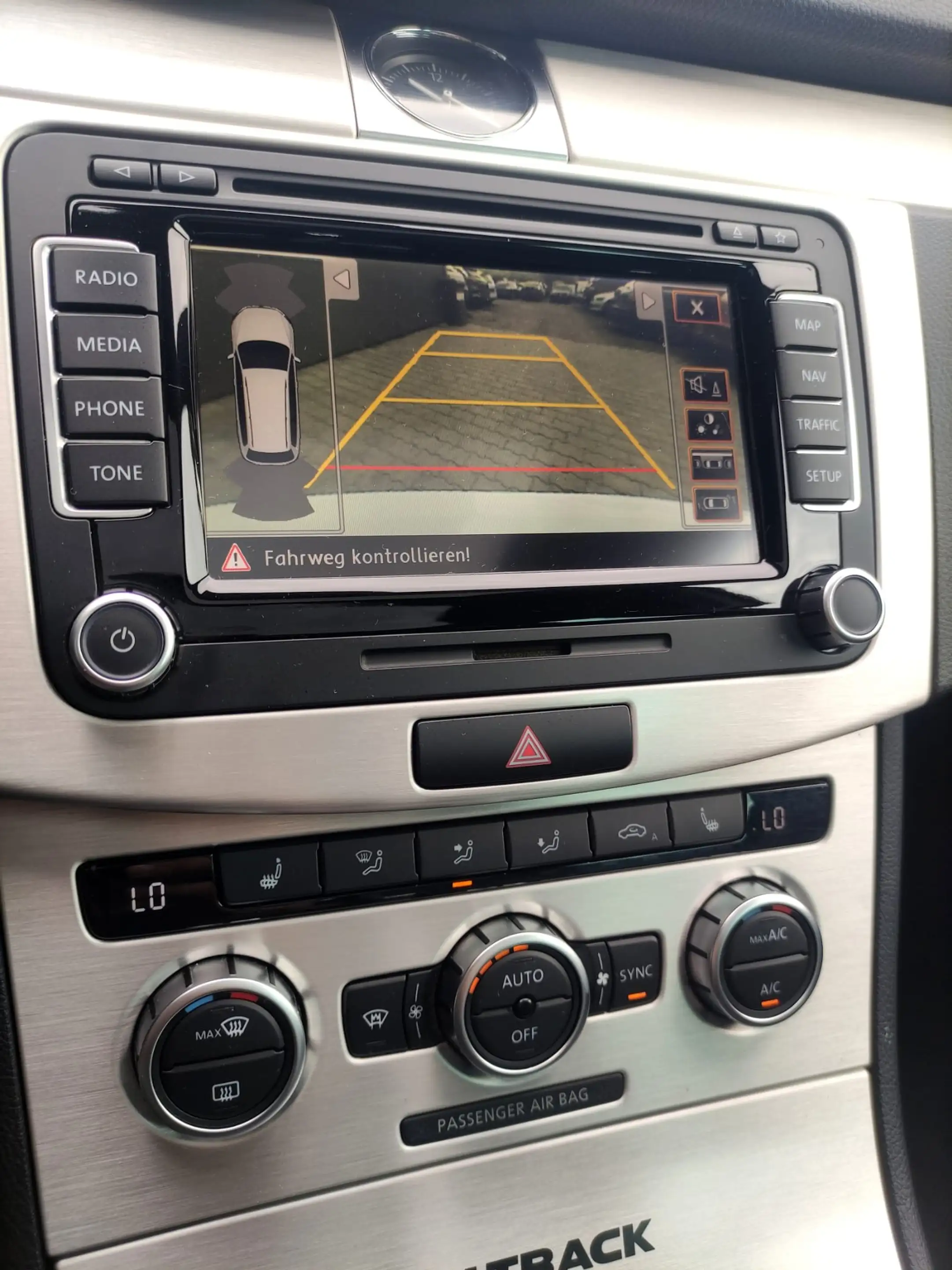 Volkswagen Passat Alltrack Passat Alltrack BMT Sky 2,0 TDI DPF 4Motion DSG — photo 14
