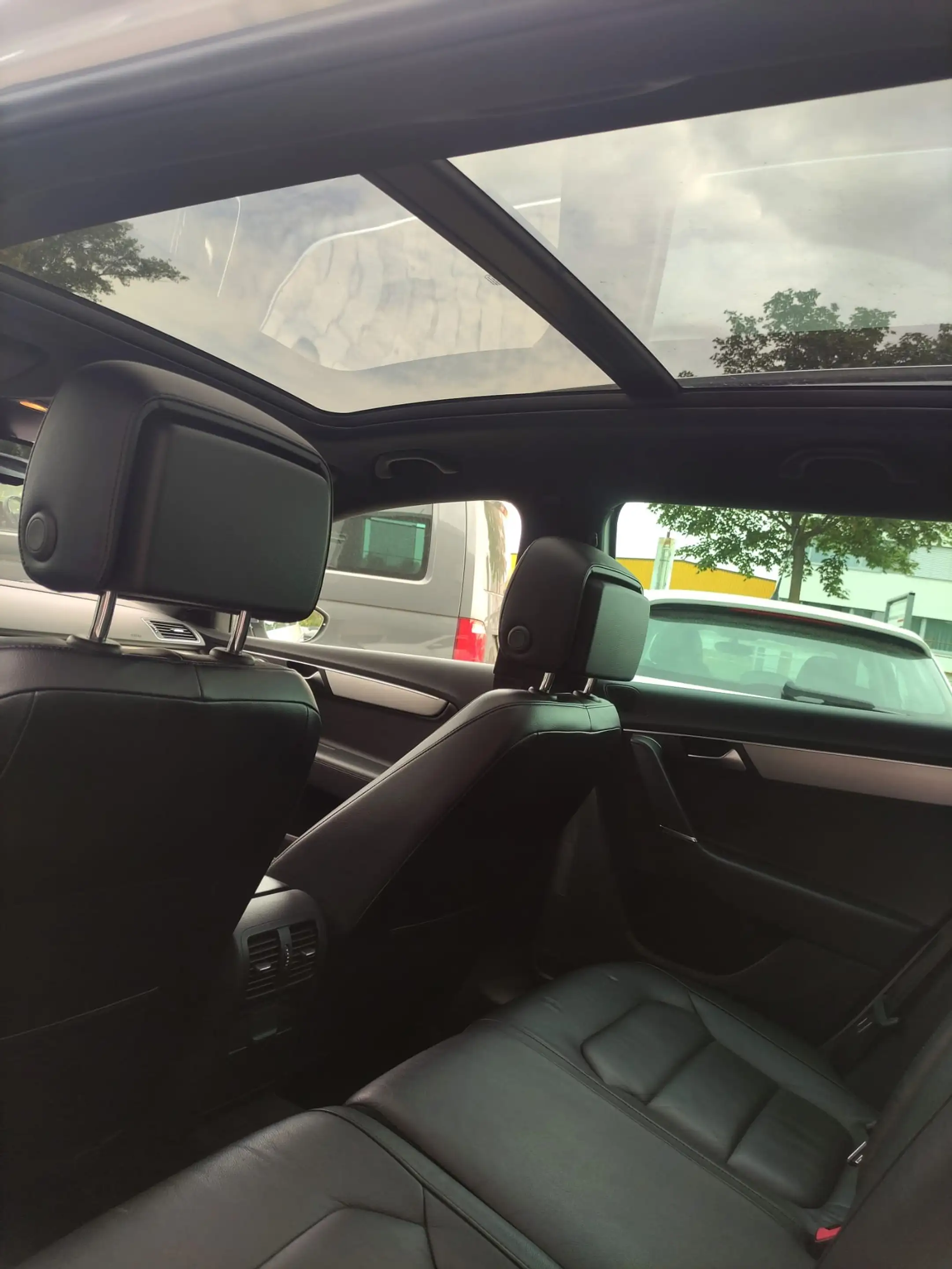 Volkswagen Passat Alltrack Passat Alltrack BMT Sky 2,0 TDI DPF 4Motion DSG — photo 11
