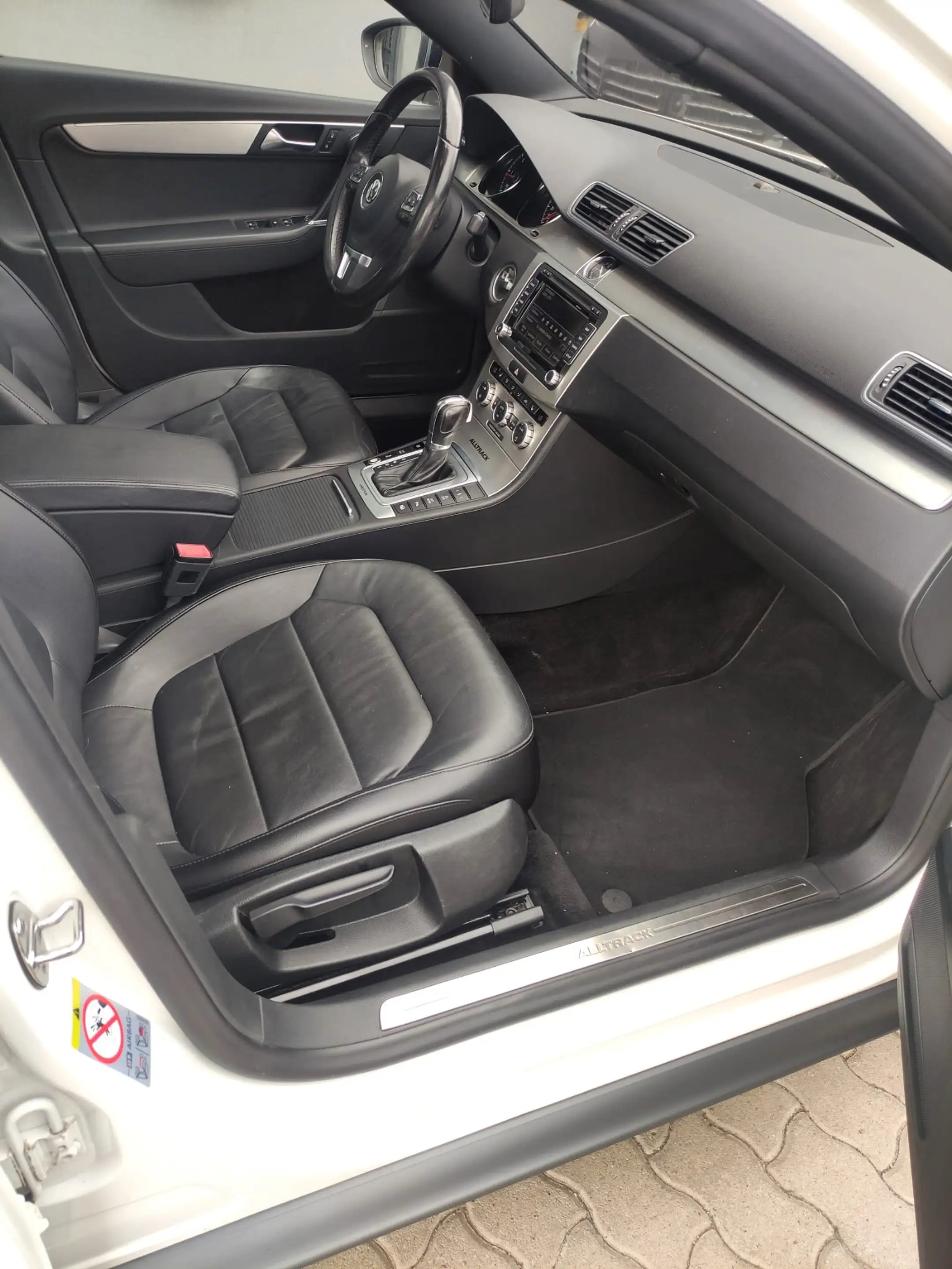 Volkswagen Passat Alltrack Passat Alltrack BMT Sky 2,0 TDI DPF 4Motion DSG — photo 9