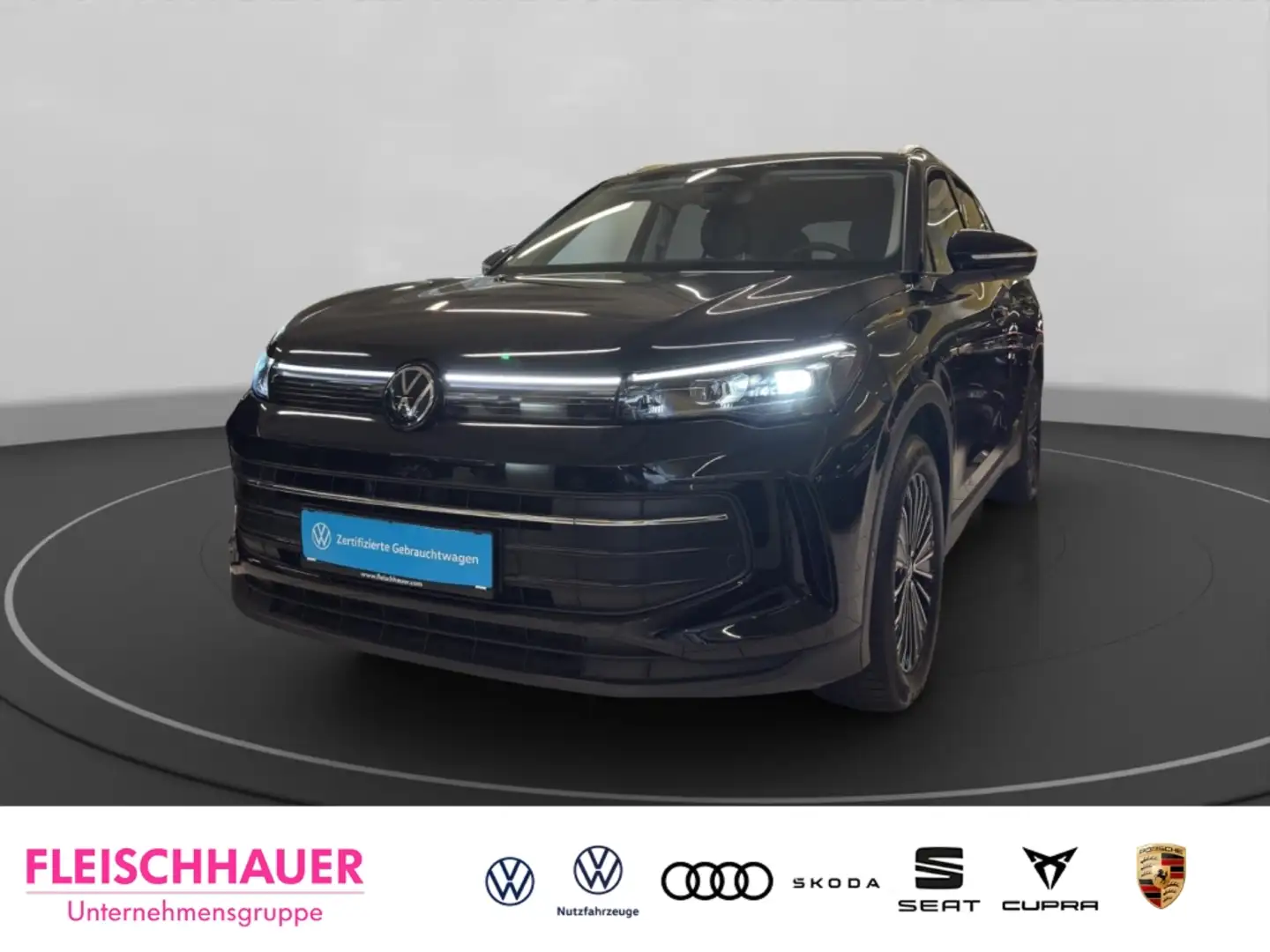Volkswagen Tiguan 1.5 eTSI Life Navi+LED+AHK+18''+Kamera+App-connect Schwarz - 1