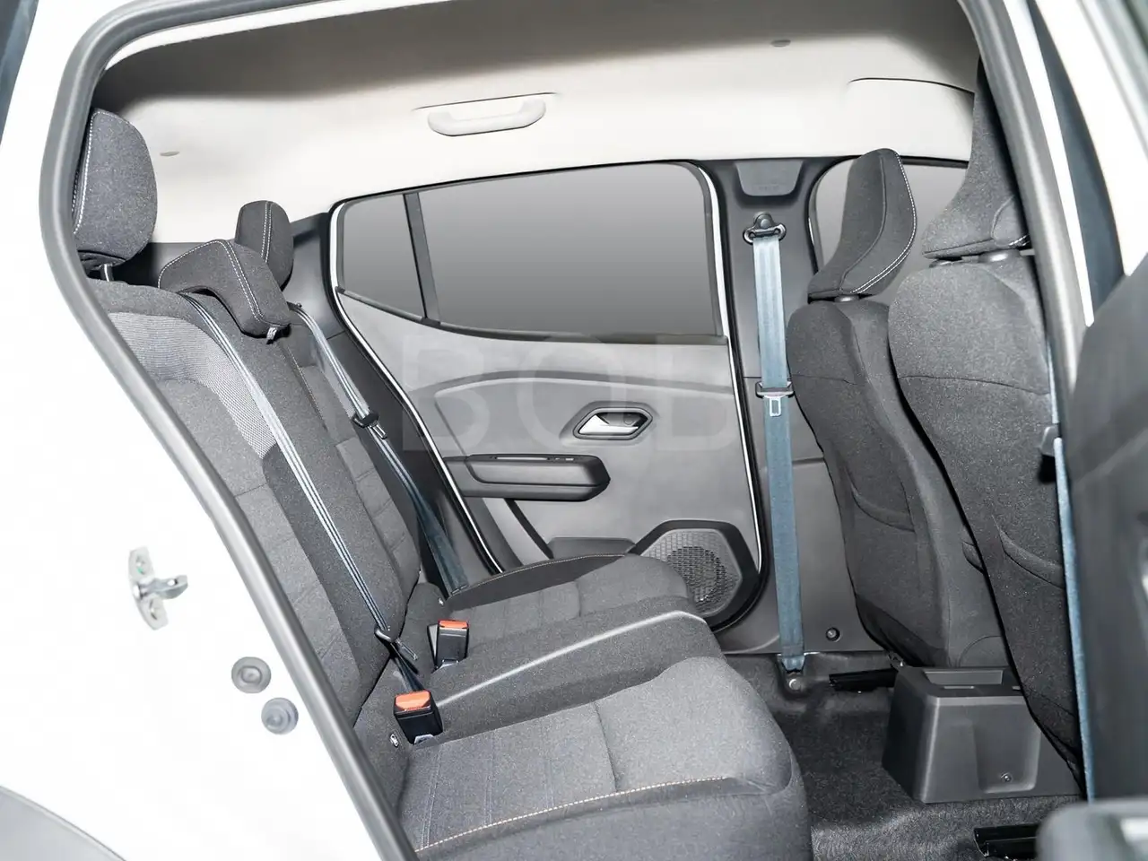 Dacia Sandero Stepway TCe 90 CVT 4