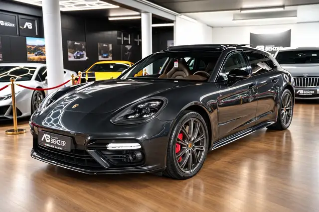 Porsche Panamera Turbo Sport Turismo *Chrono*Matrix*BOSE