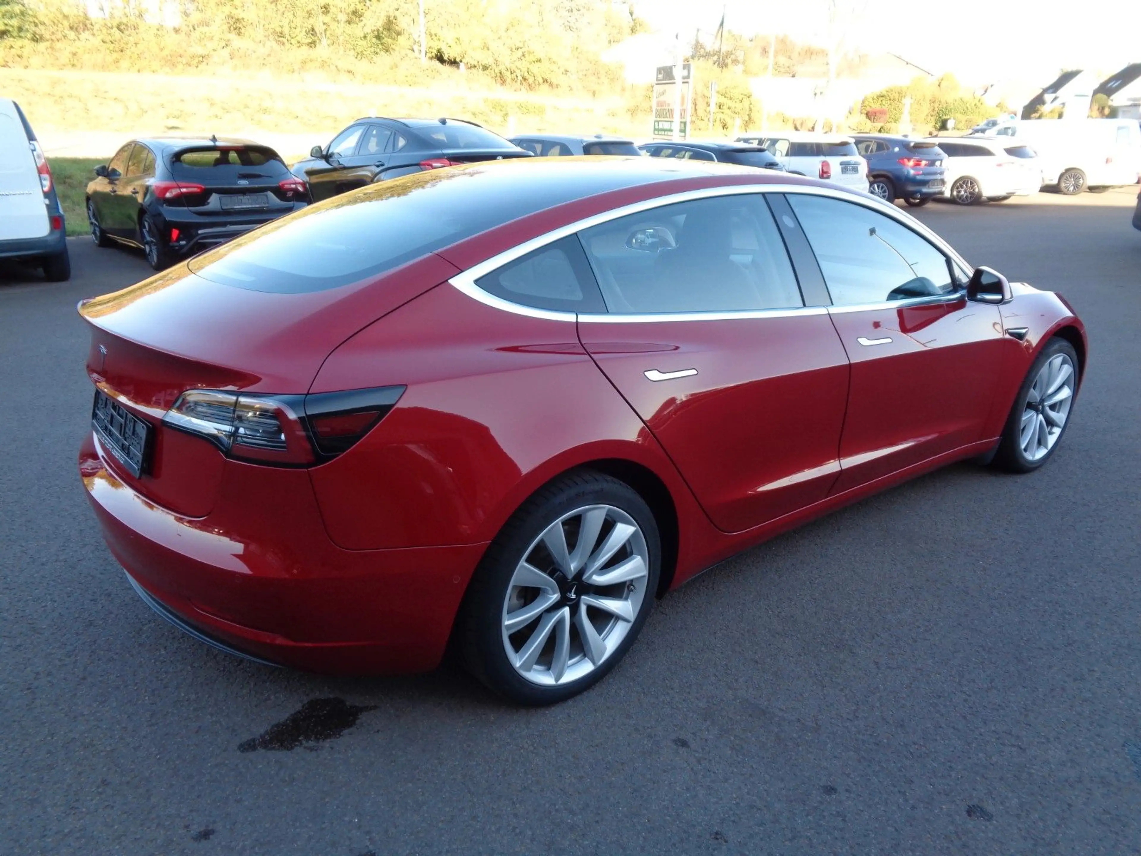 Tesla Model 3 Standard Range Plus RWD — photo 4