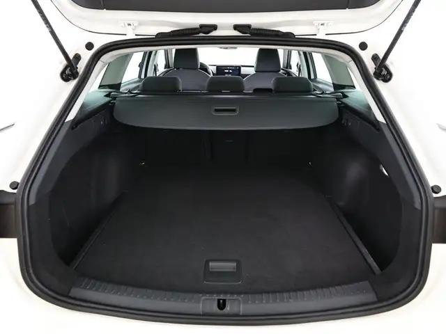 Seat Leon view 6