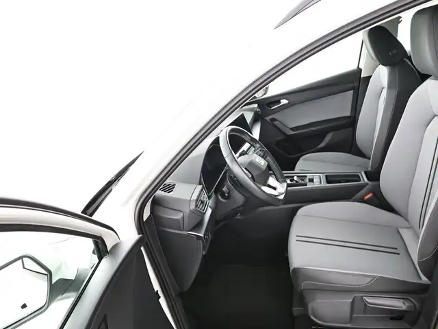 Seat Leon view 8