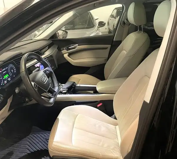 Audi e-tron Sportback 50 quattro 2021, foto 4