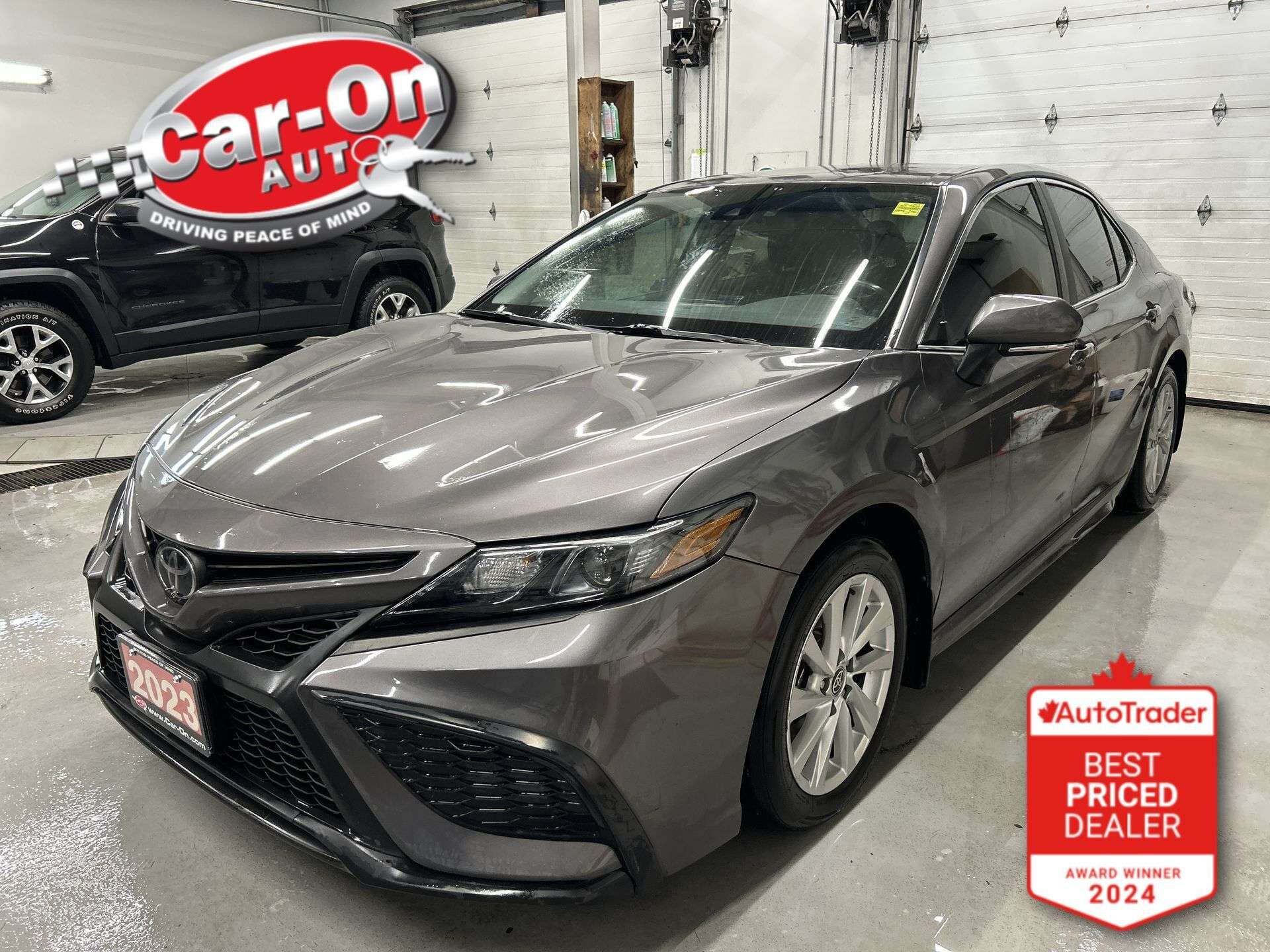 Gray 2023 Toyota Camry Sedan Front-Wheel Drive Automatic