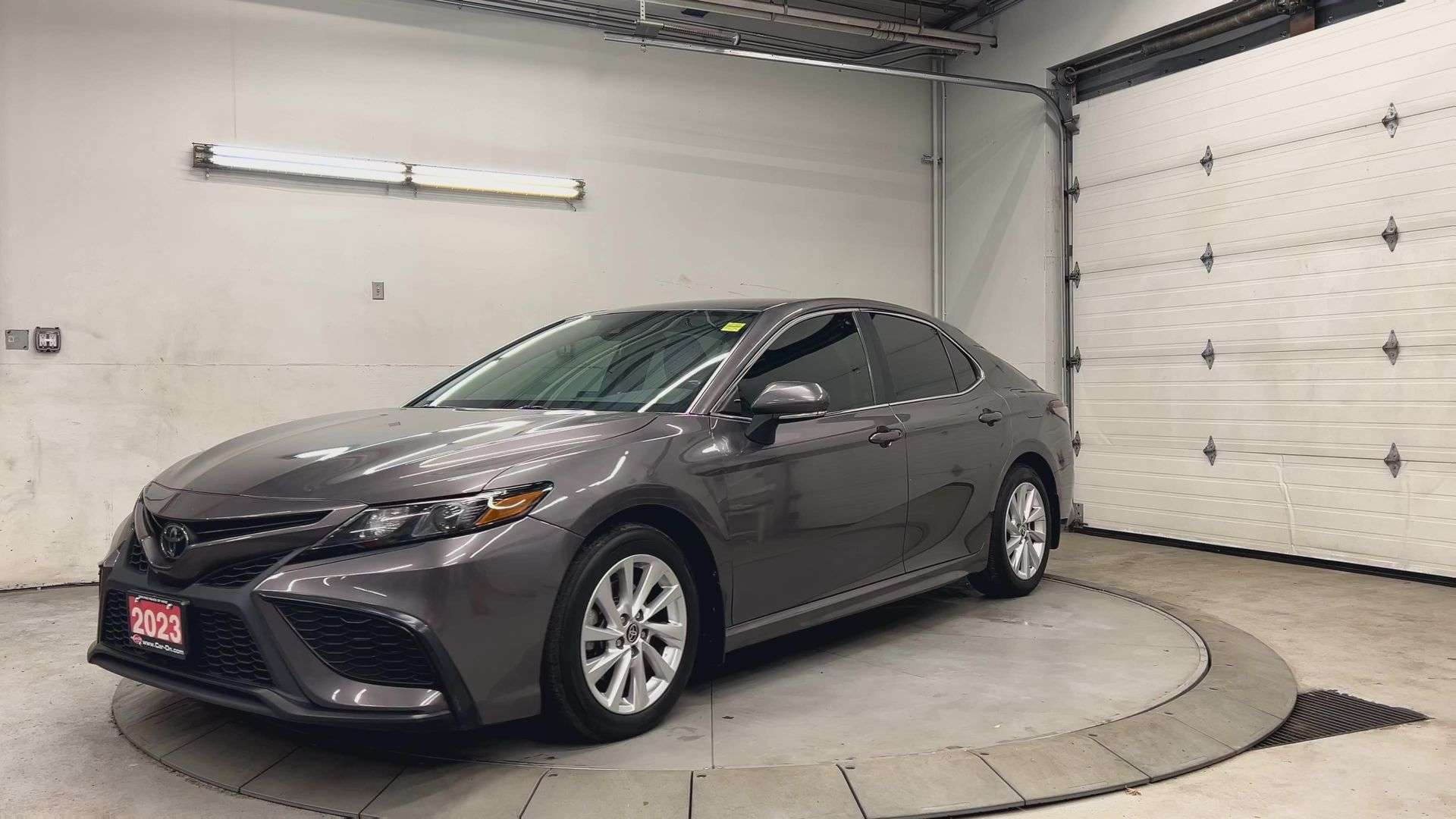 2023 Toyota Camry Sedan