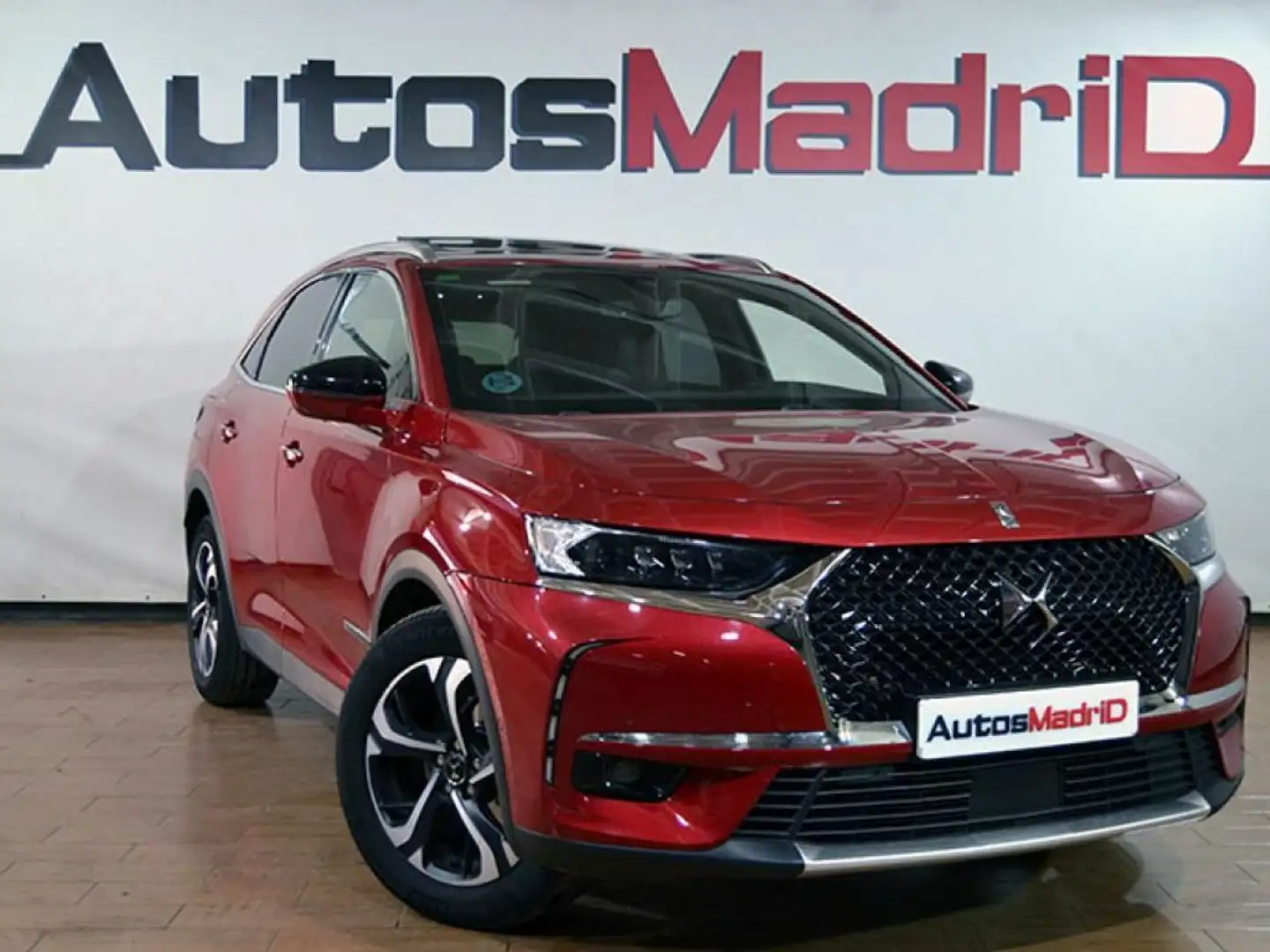 DS Automobiles DS 7 Crossback BlueHDi 132kW (180CV) Auto. GRAND CHIC Rood - 1
