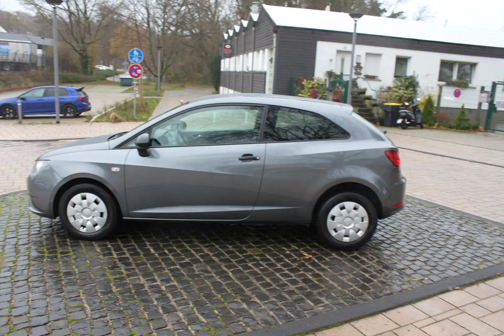 SEAT Ibiza Reference Viva/1-Hand/Klima/63Tkm. Gris - 1