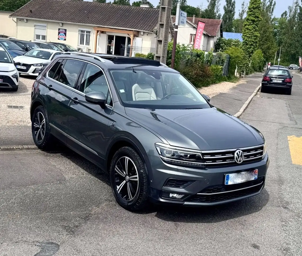 Volkswagen Tiguan Carat 2.0 TDI 150CV BVA7 TOIT OUVRANT 18325HT GARA Gris - 1