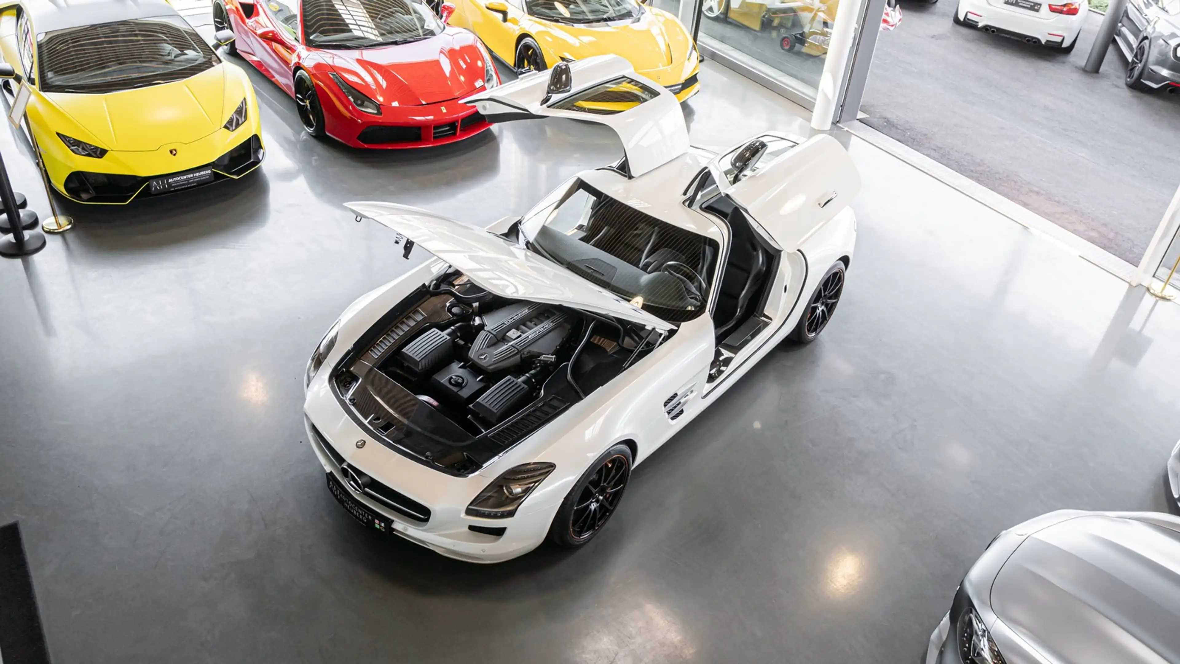 Mercedes-Benz SLS *SCHALE*CARBON*KERAMIK*2.Hd — photo 11