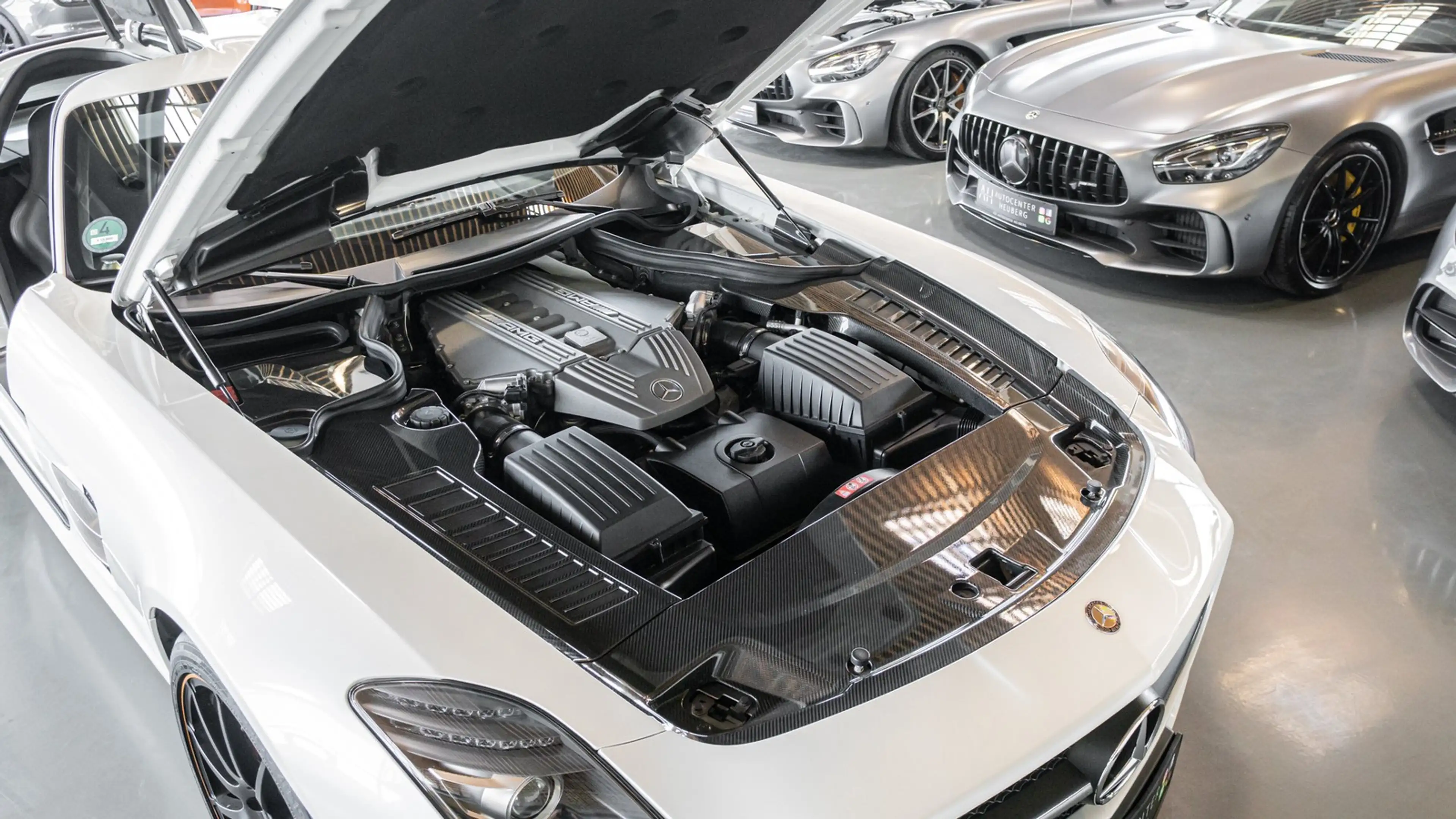 Mercedes-Benz SLS *SCHALE*CARBON*KERAMIK*2.Hd — photo 4