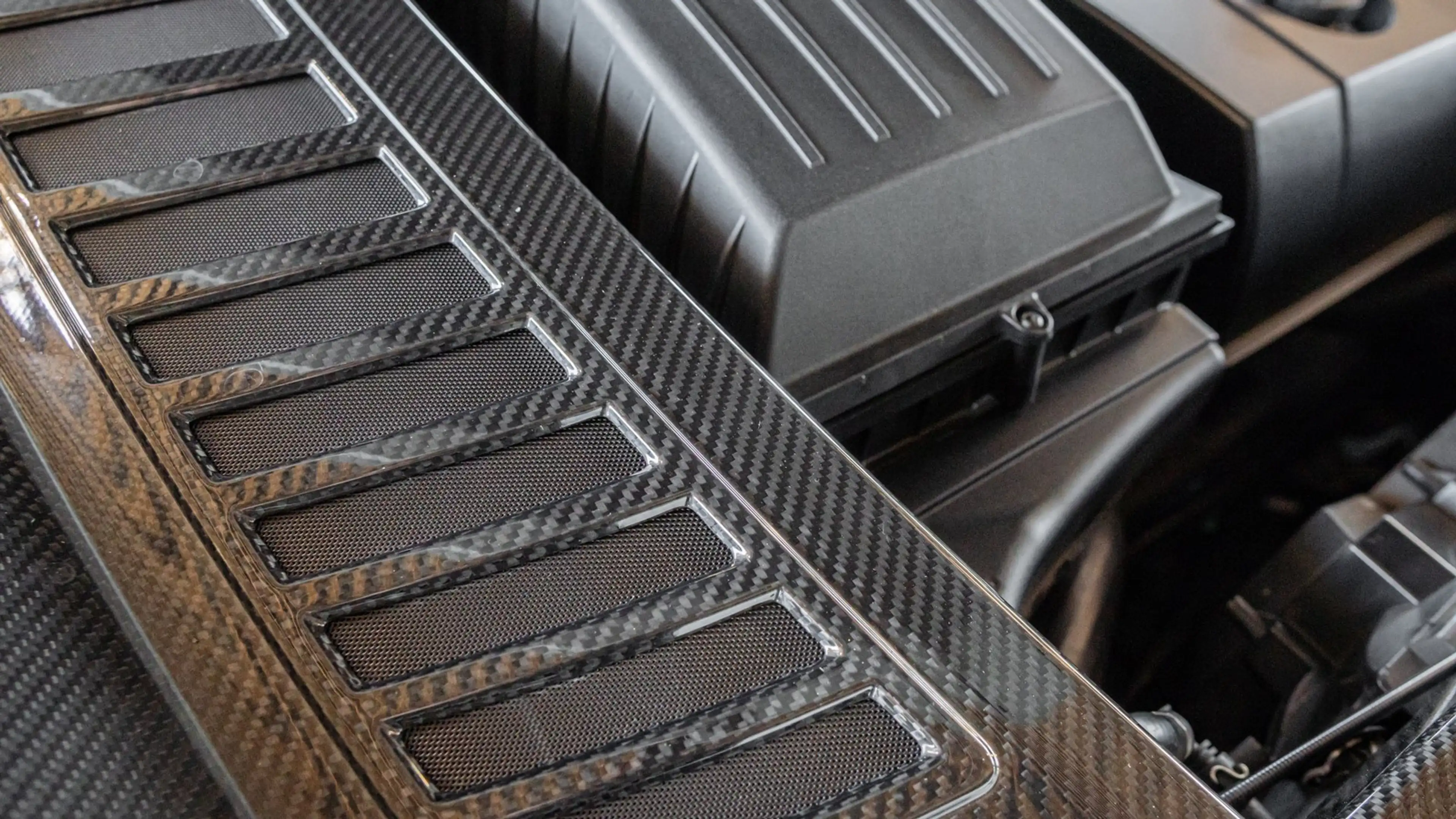 Mercedes-Benz SLS *SCHALE*CARBON*KERAMIK*2.Hd — photo 7