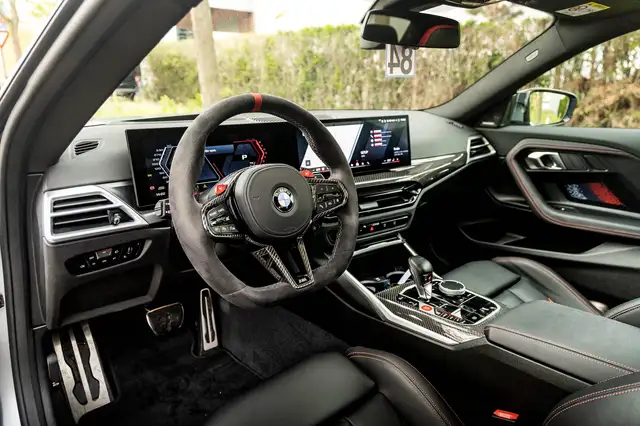 BMW M2 view 4