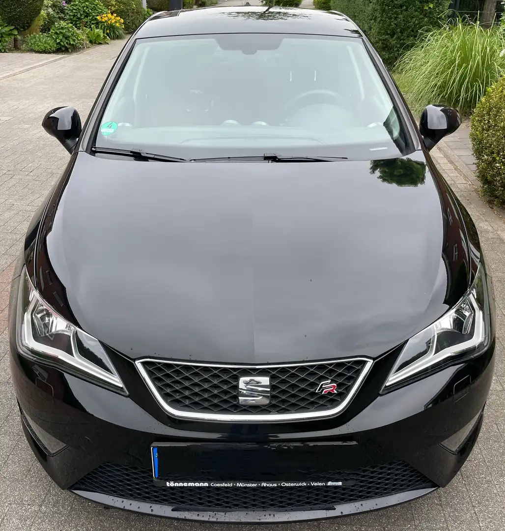 SEAT Ibiza 1.0 FR Schwarz - 2