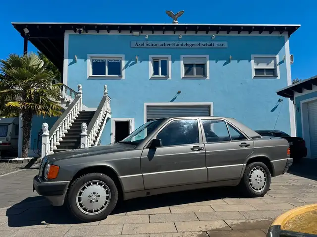 Mercedes-Benz 190 E 2.0 H-Zulassung Tüv bis 04/2028 AHK