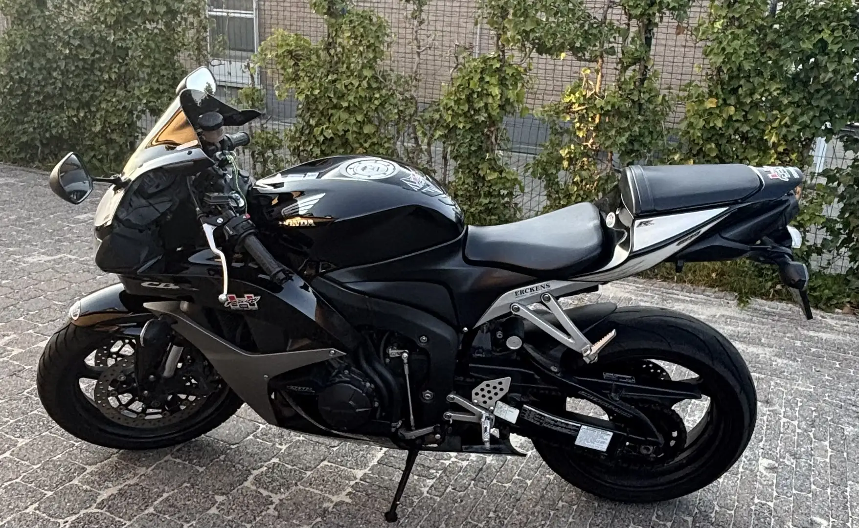 Honda CBR 600 RR - 1