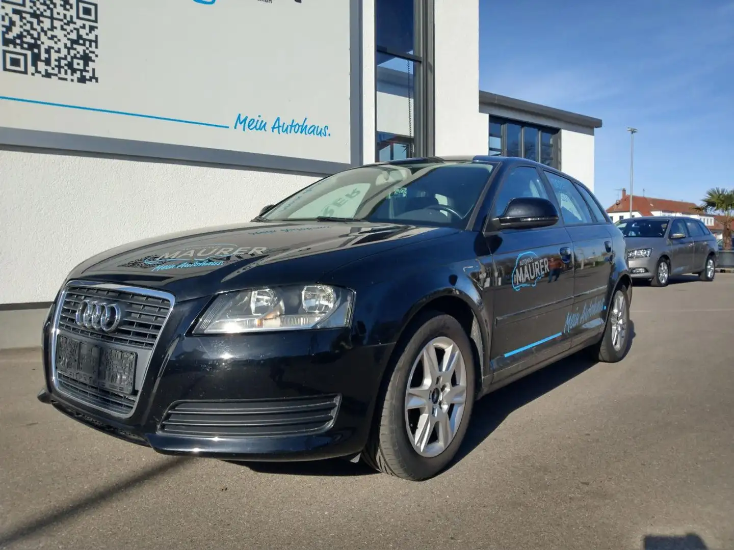 Audi A3 Sportback 1,6 TDI Navi Sitzheizung Automatik Schwarz - 2