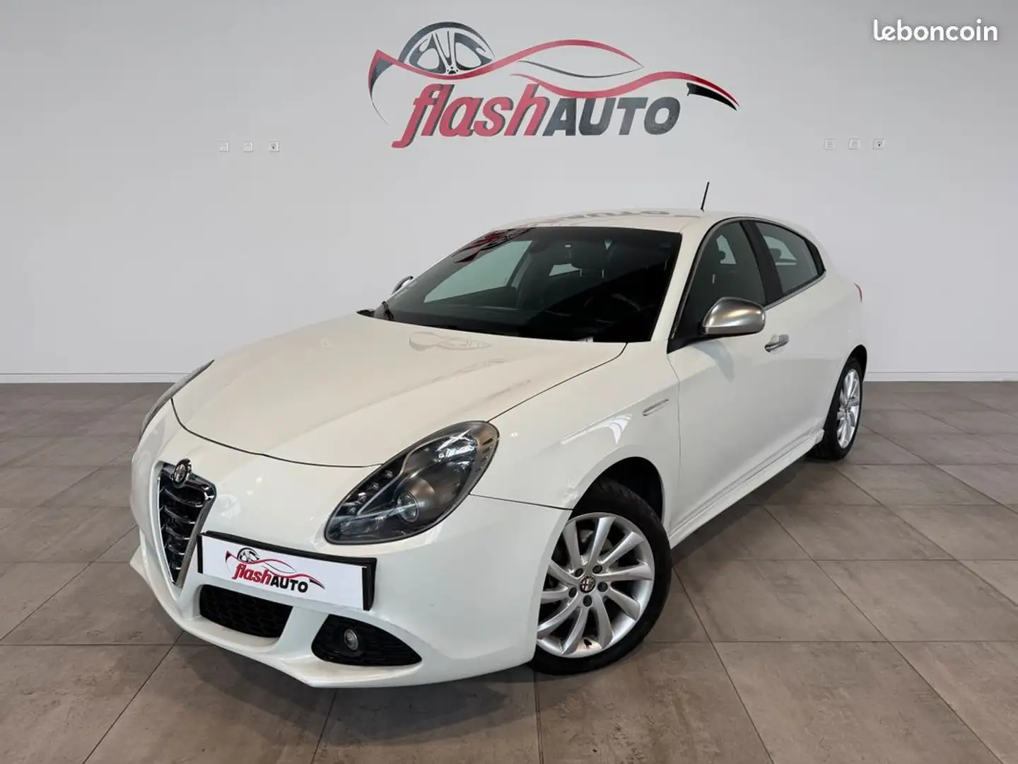 Alfa Romeo Giulietta III 2.0 JTDM S&S 140cv-2012 Blanc - 1