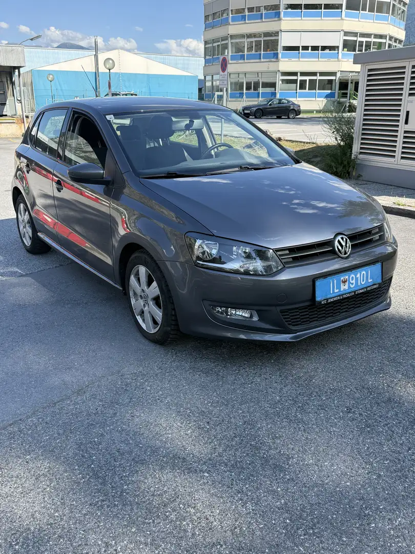 Volkswagen Polo Comfortline 1,2 Grau - 2